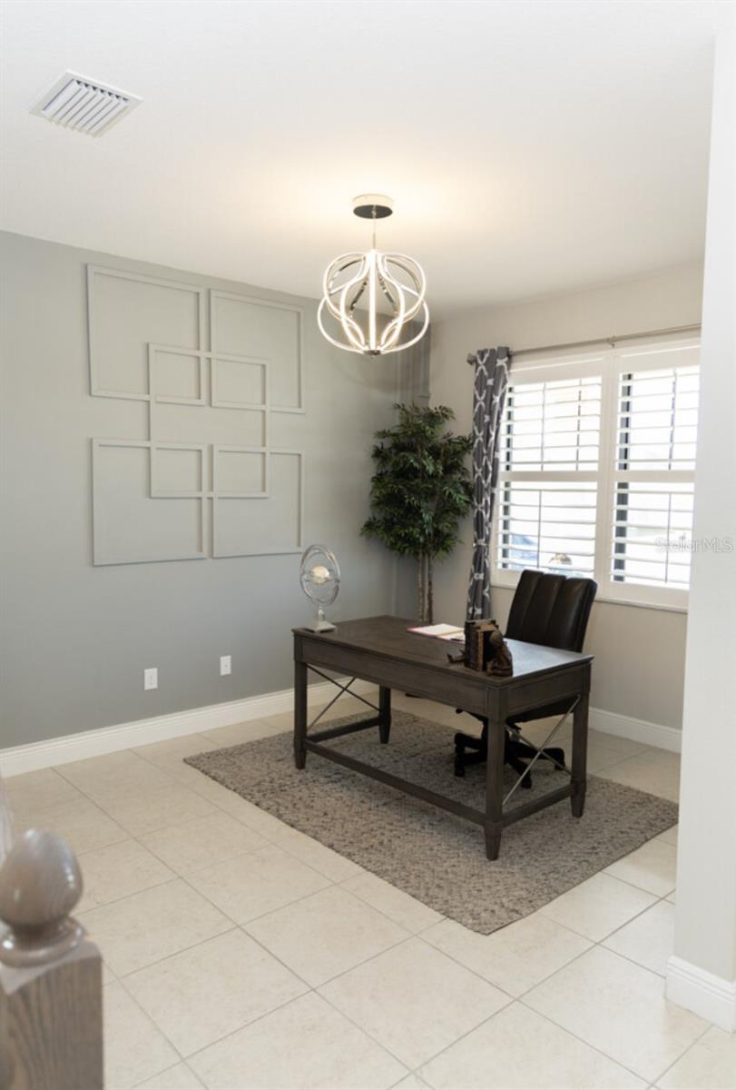1216 Old Windsor Way Property Photo 4
