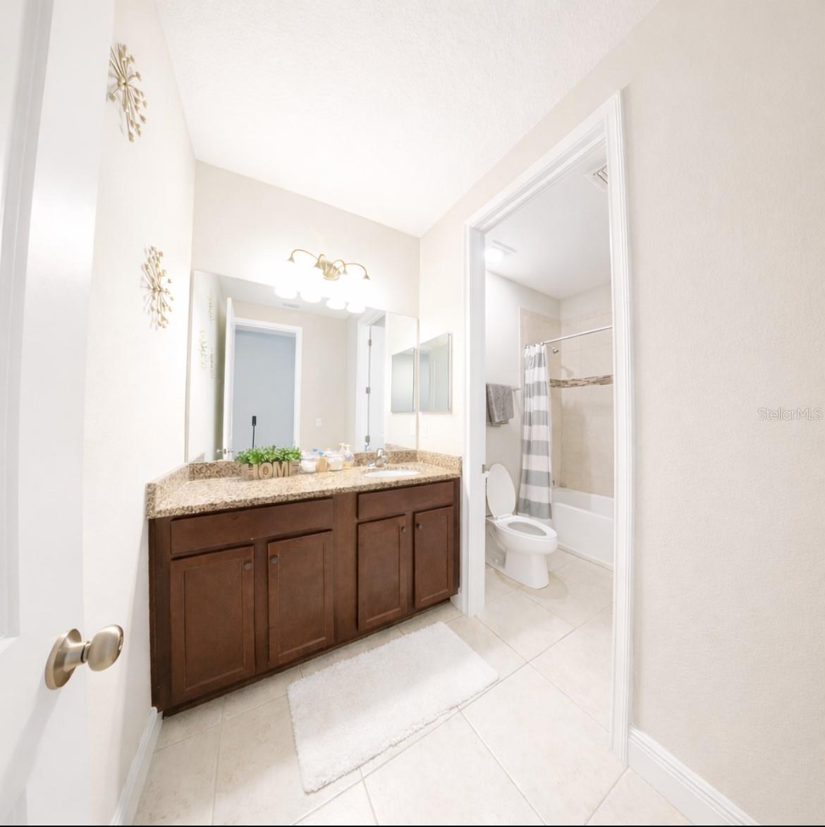1216 Old Windsor Way Property Photo 23