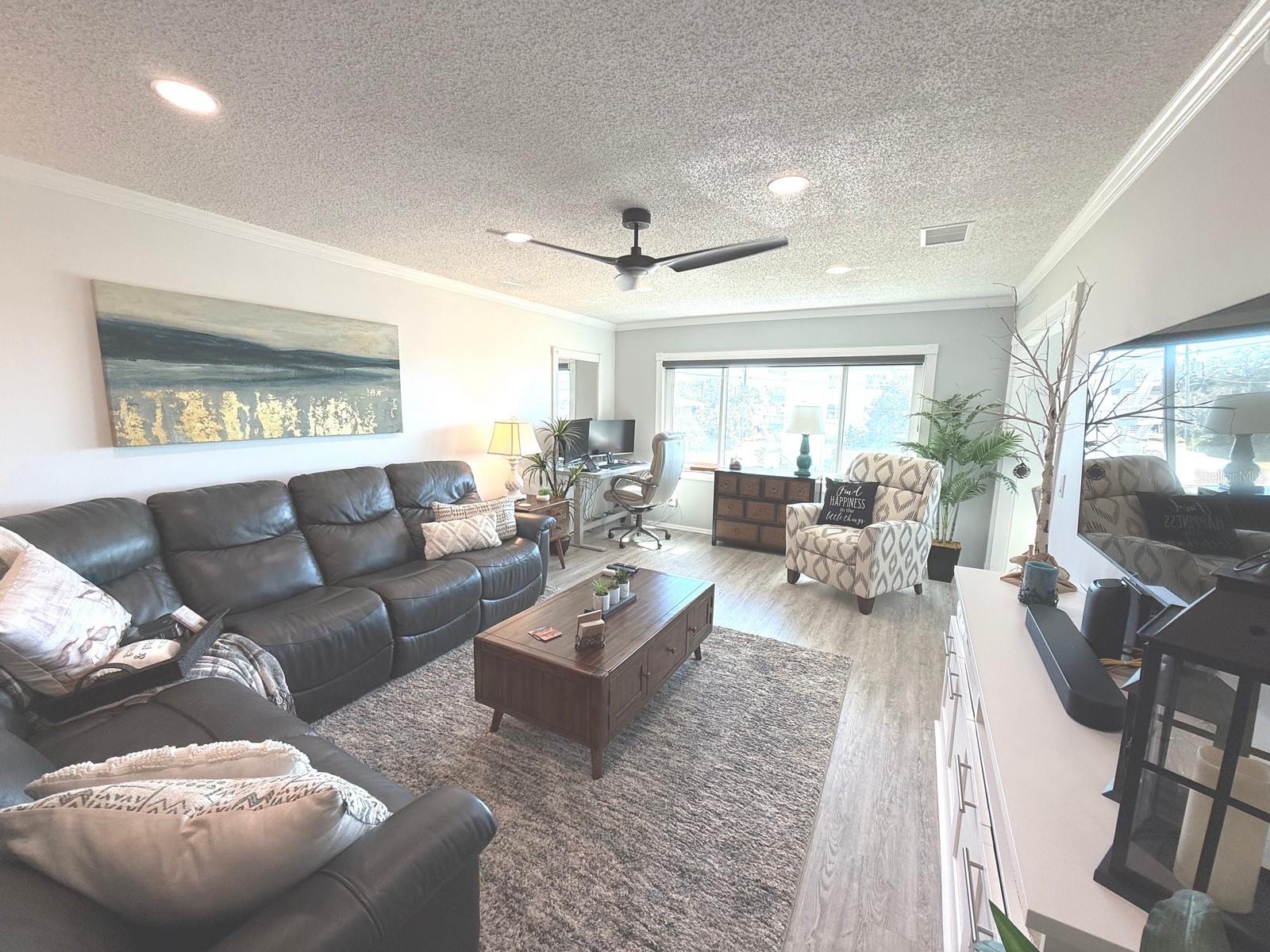 100 Bluff View Dr #317a Property Photo 14