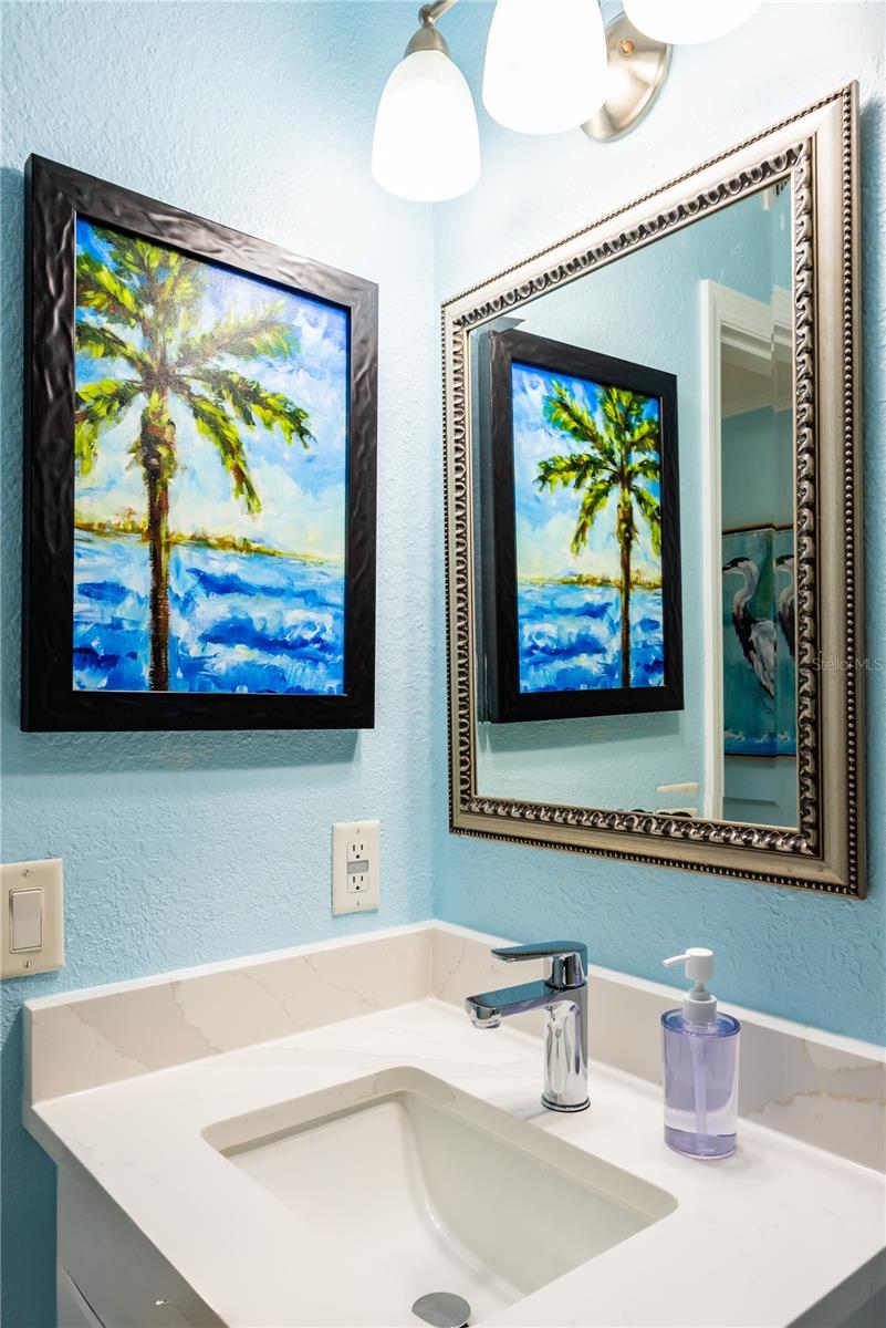 2506 N Rocky Point Dr #275 Property Photo 18