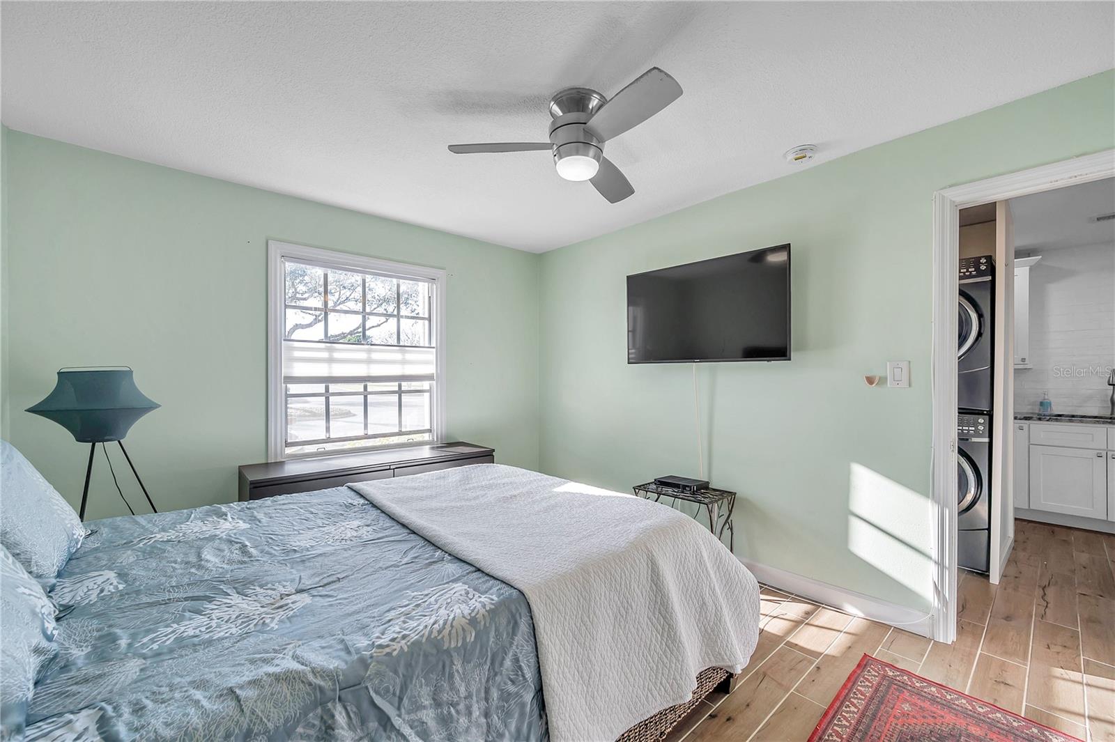 4728 Beach Dr Se #a Property Photo 24