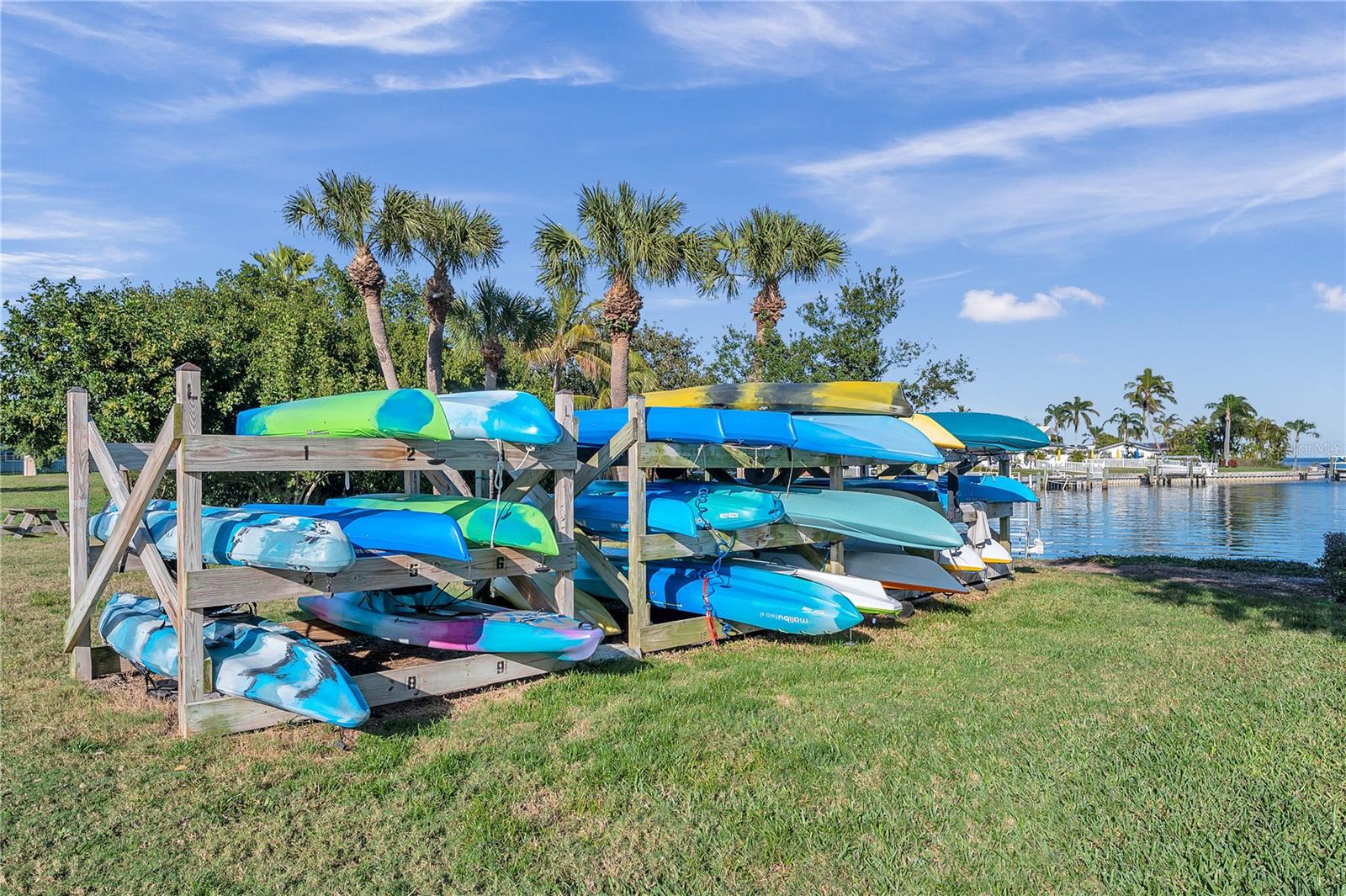 4728 Beach Dr Se #a Property Photo 31
