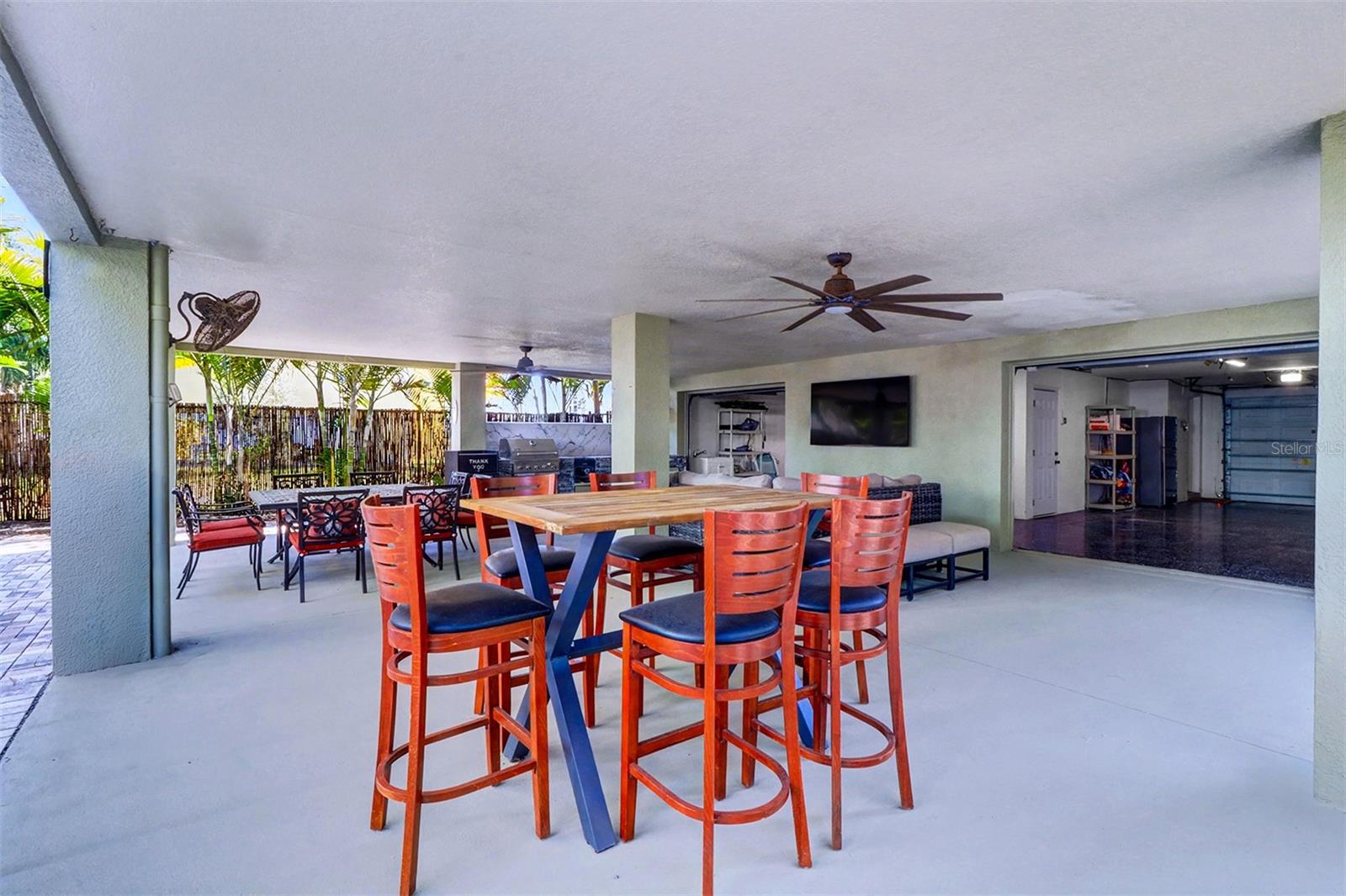 15517 Gulf Blvd Property Photo 14