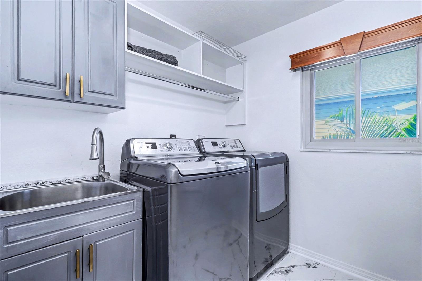 15517 Gulf Blvd Property Photo 39