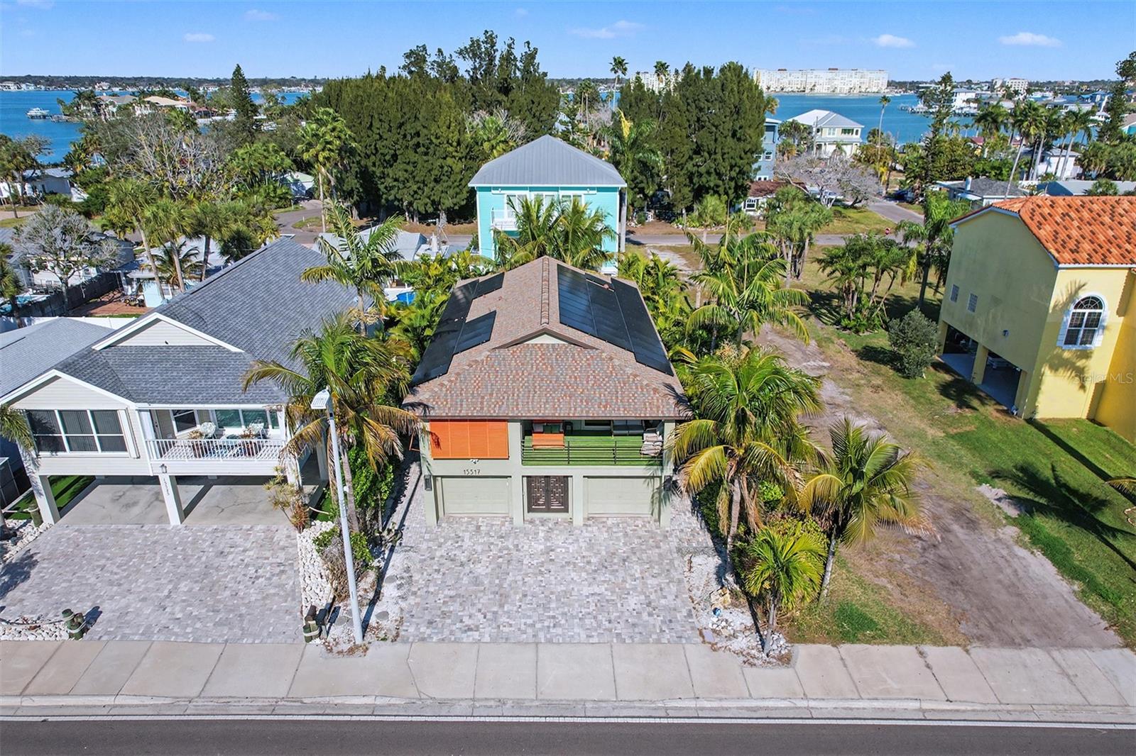 15517 Gulf Blvd Property Photo 41