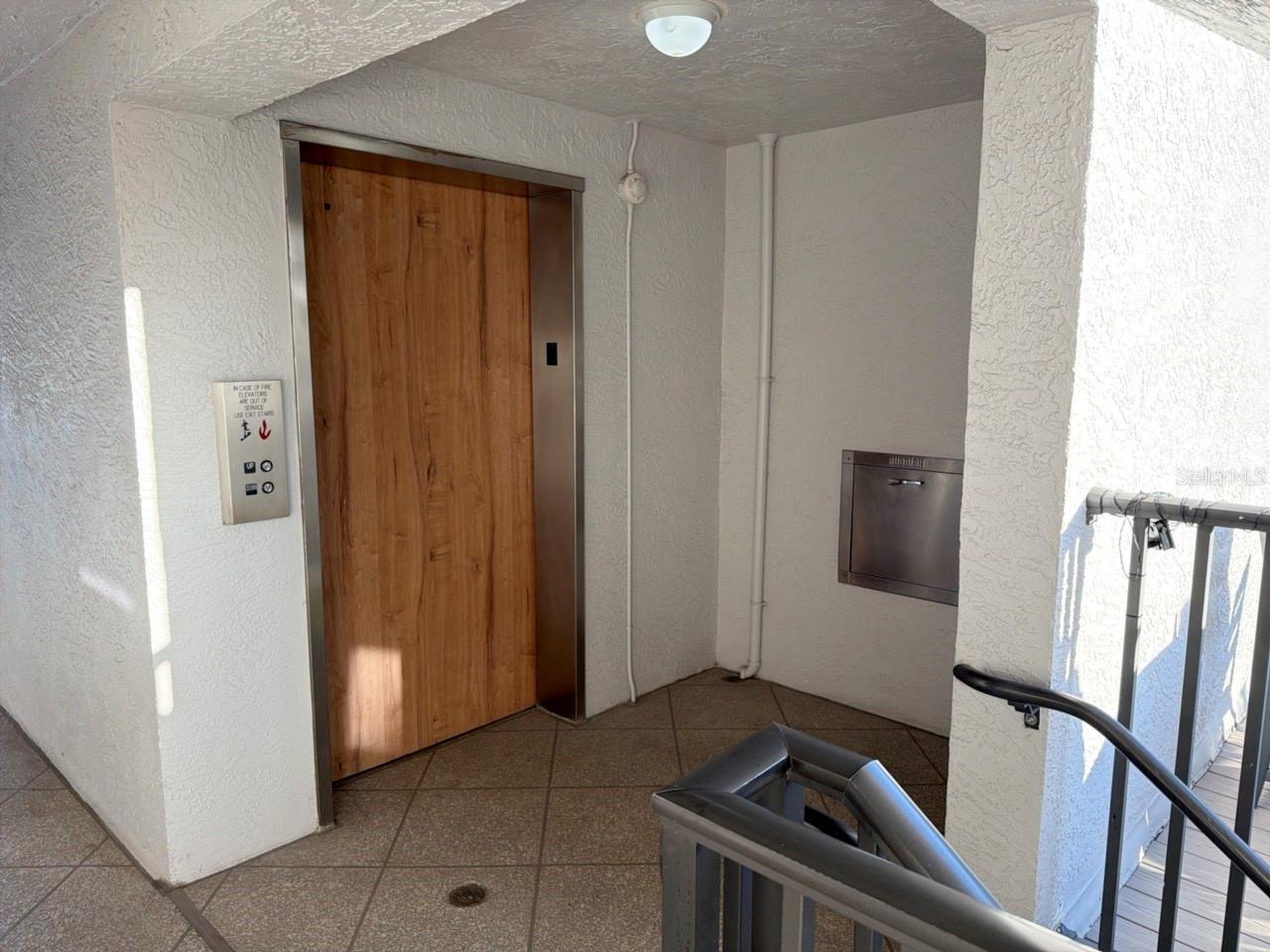 9815 47th Ave N #207 Property Photo 15