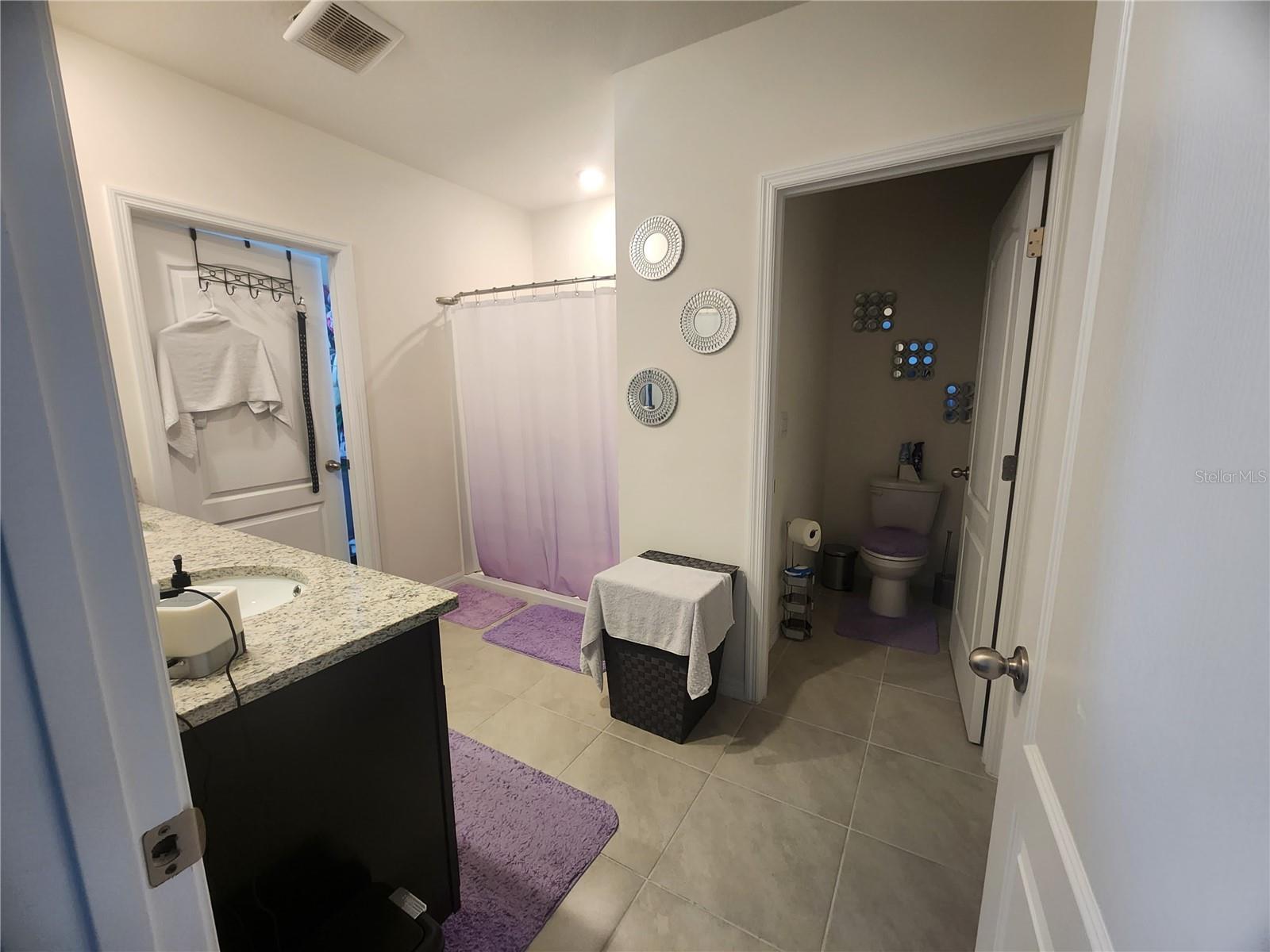 1075 Griffon Ave Property Photo 11