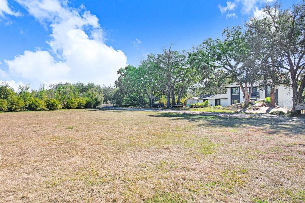 17308 Tobacco Rd Property Photo 28