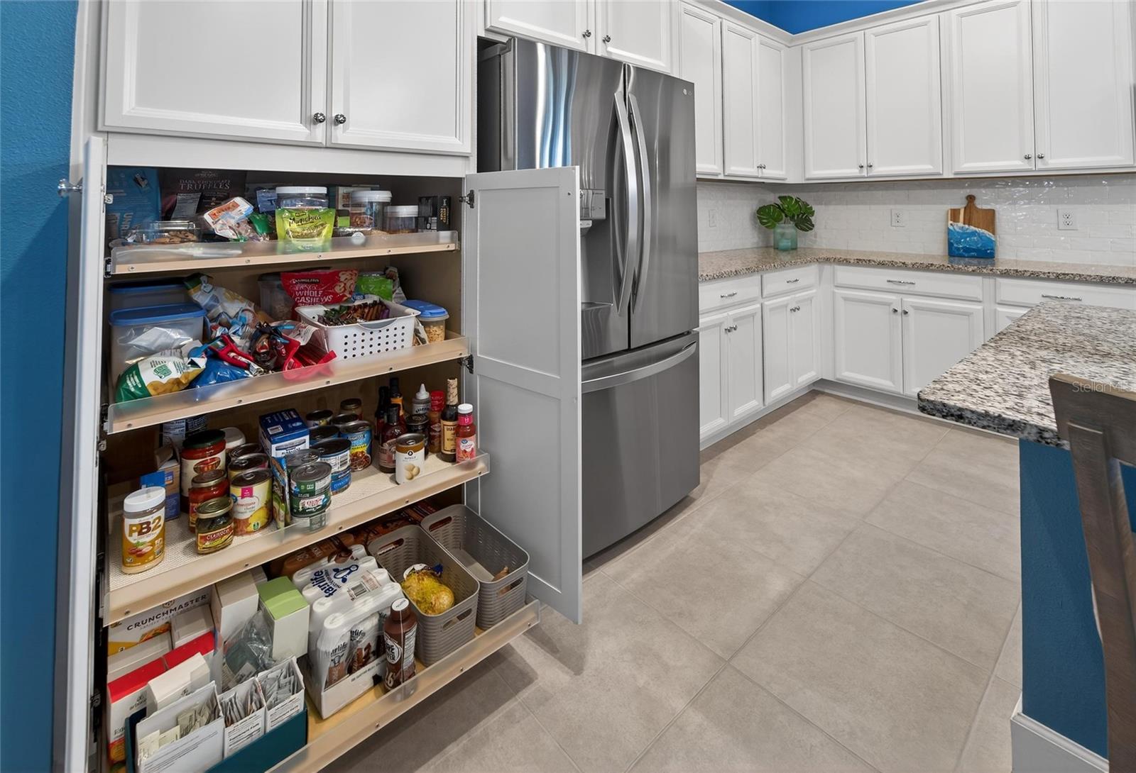 707 Winterside Dr Property Photo 24