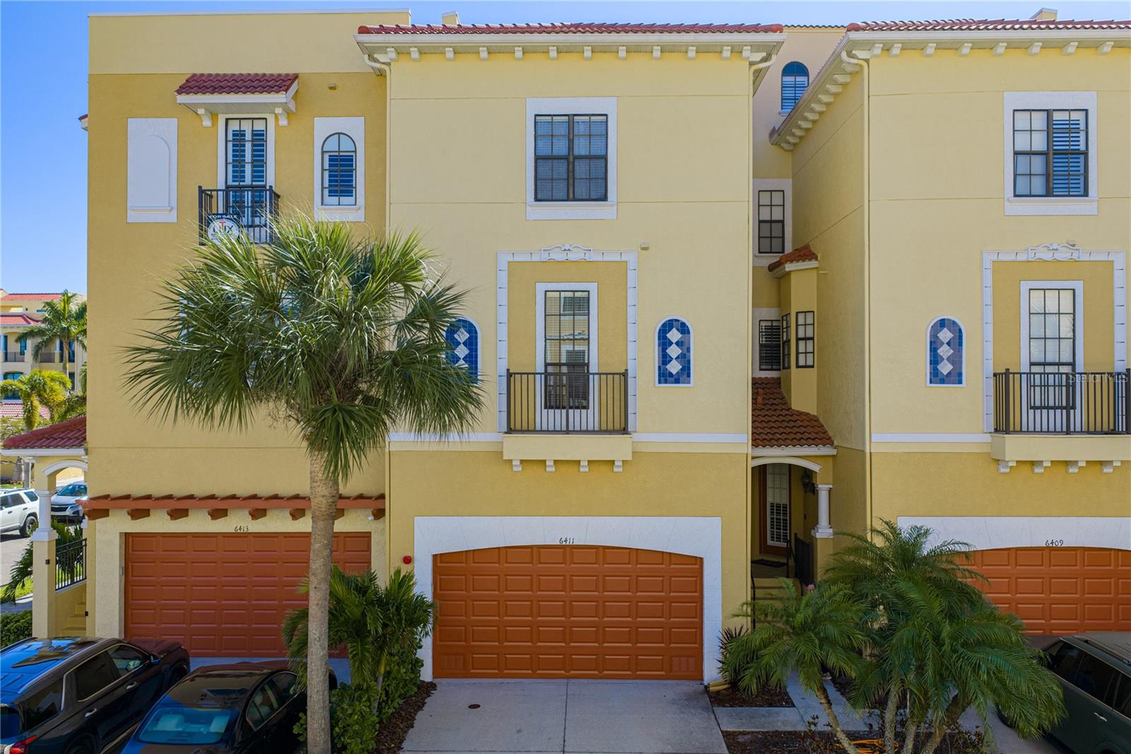 6411 Mayra Shores Ln Property Photo 1