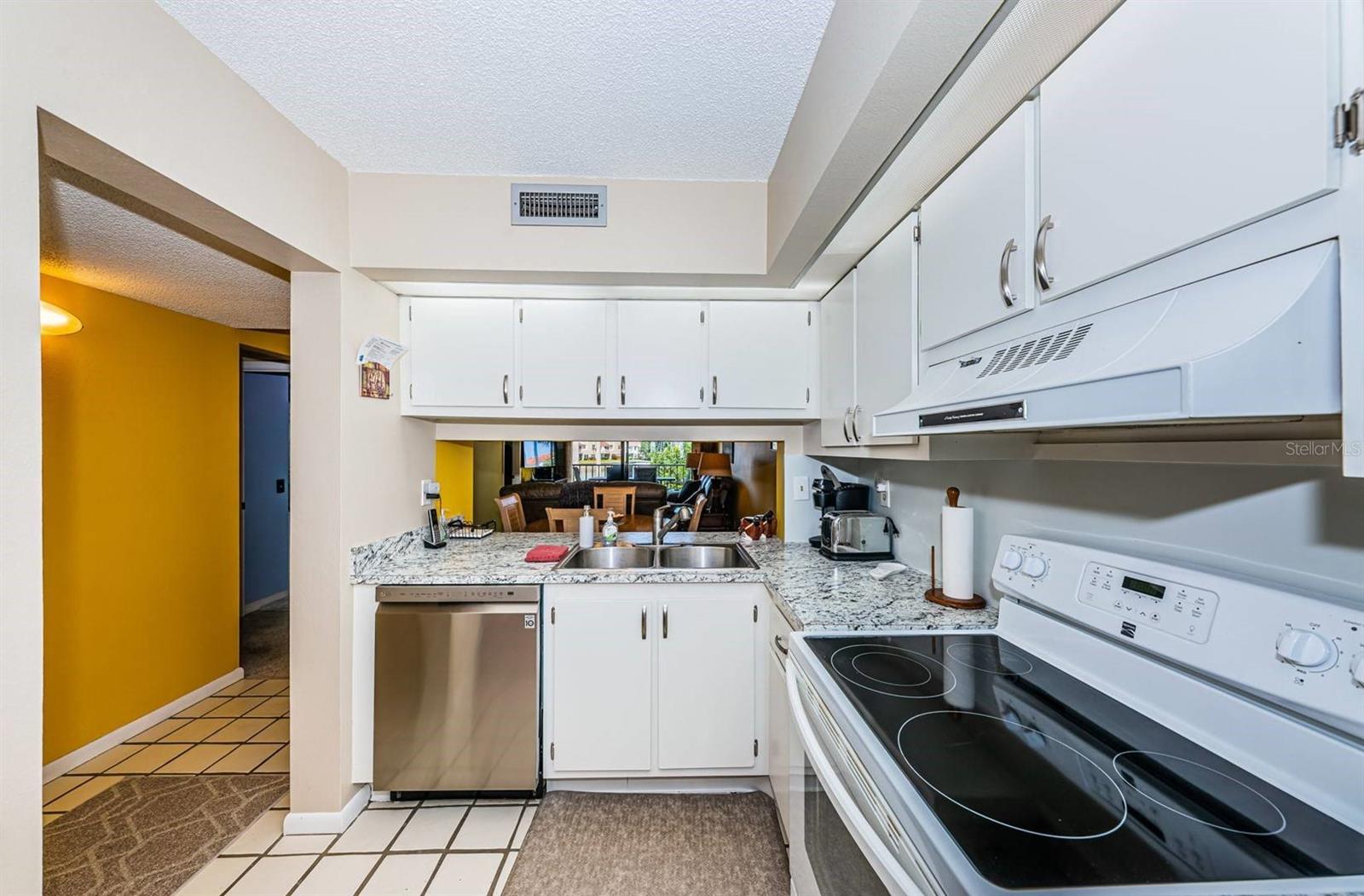 6273 Bahia Del Mar Blvd #216 Property Photo 10