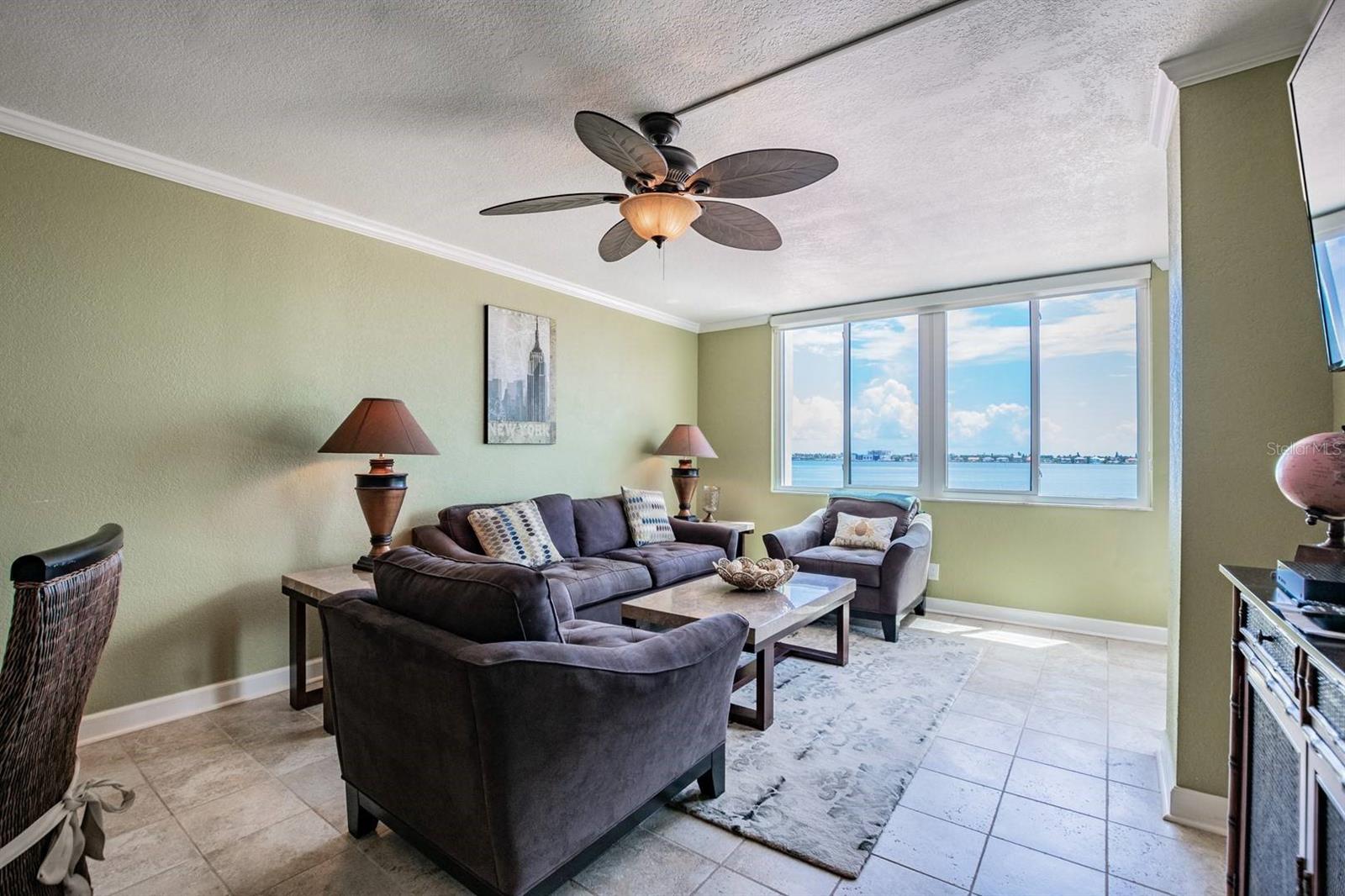6295 Bahia Del Mar Cir #401 Property Photo 6