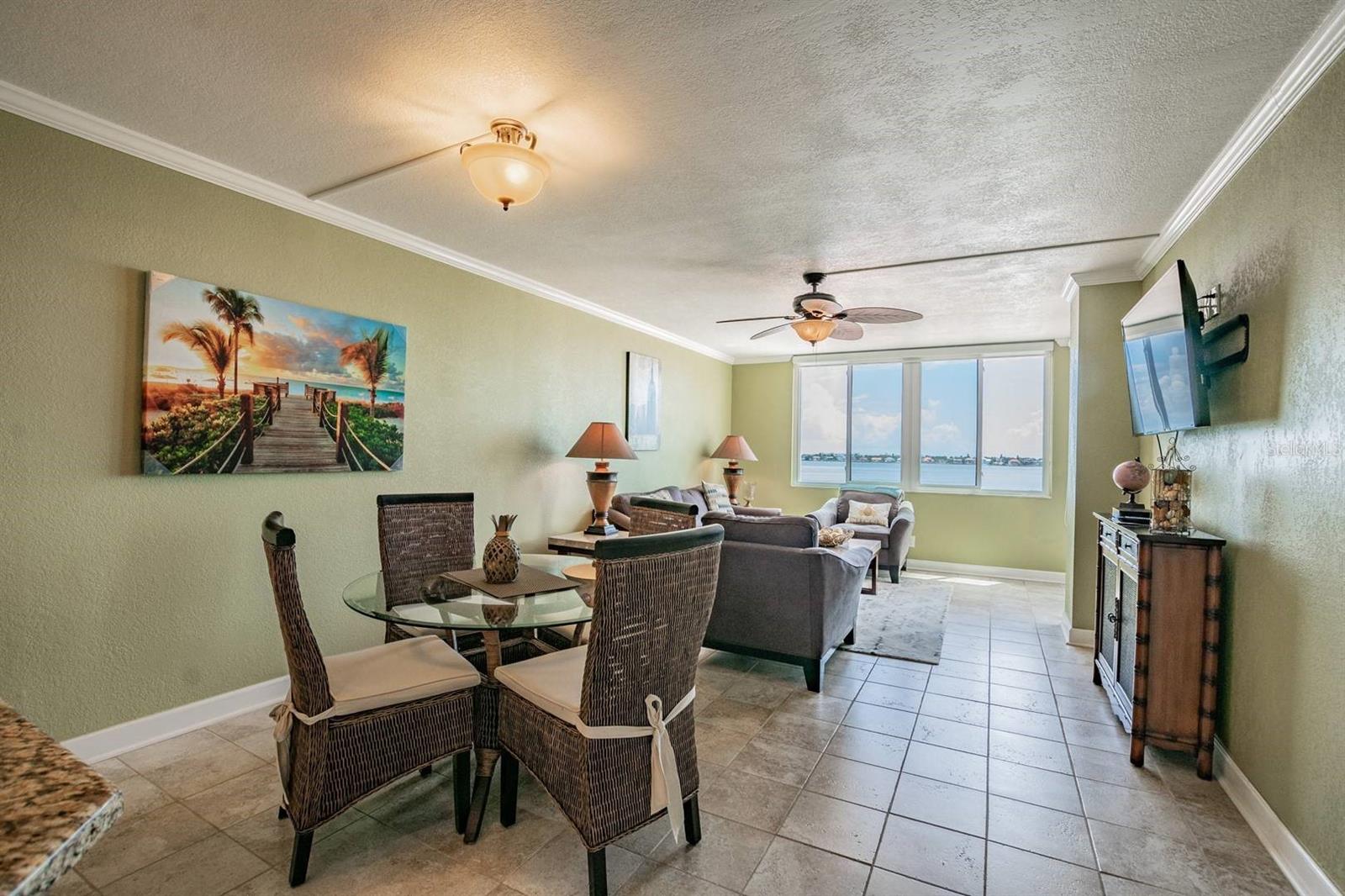 6295 Bahia Del Mar Cir #401 Property Photo 7