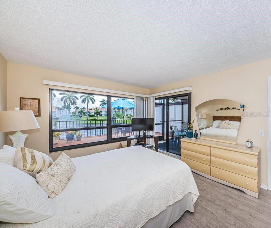 6294 Bahia Del Mar Cir #114 Property Photo 9