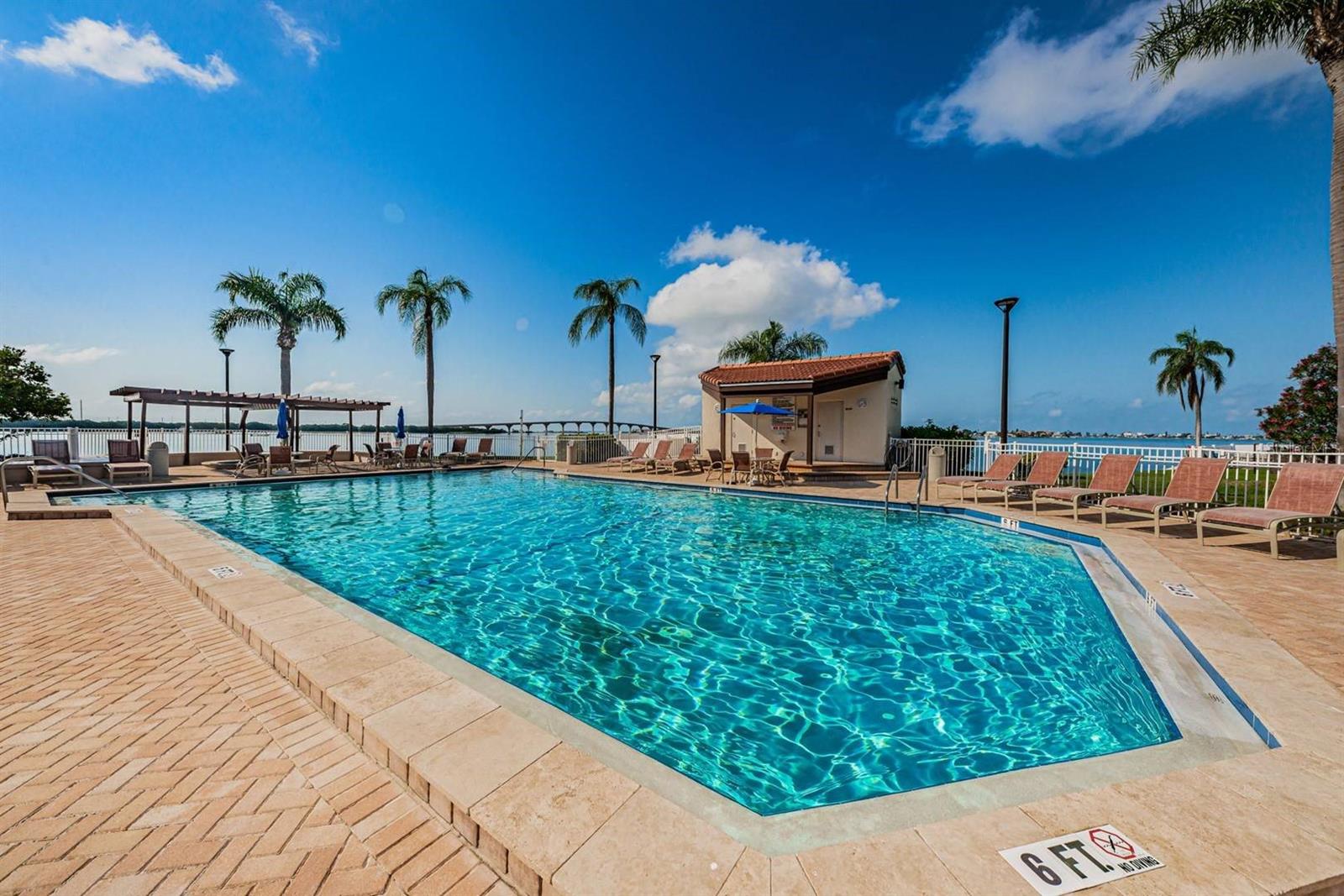 6291 Bahia Del Mar Cir #207 Property Photo 21