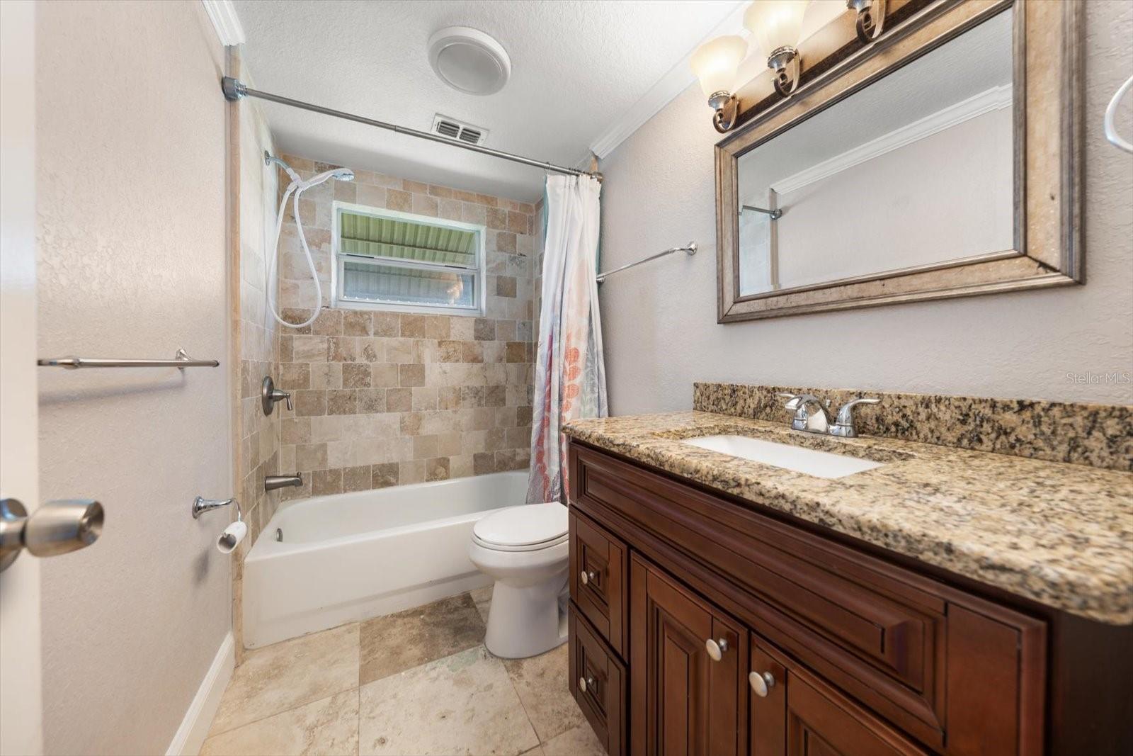 4025 Sail Dr Property Photo 16