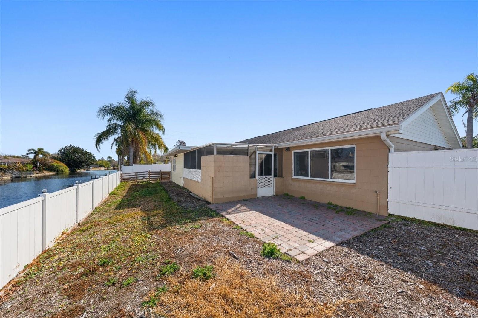 4025 Sail Dr Property Photo 23