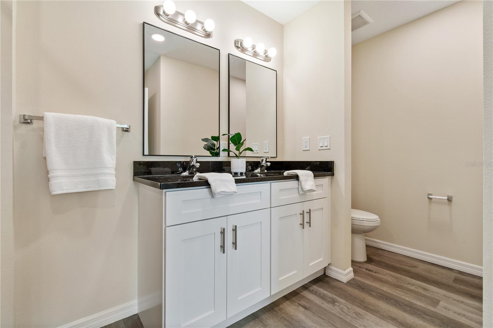 4350 Cambio Gardens Ct Property Photo 20