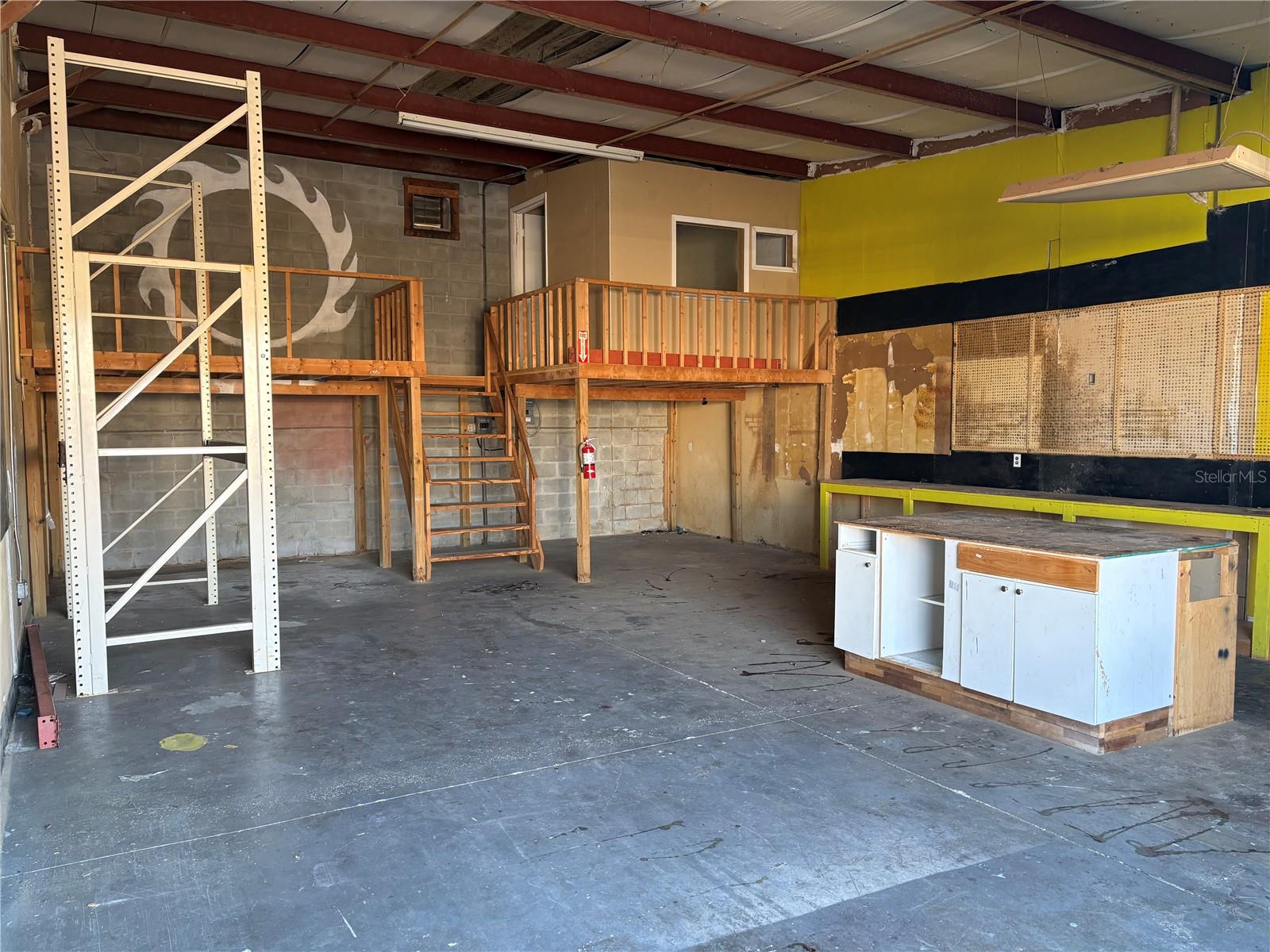 9212 Lazy Ln Property Photo 10
