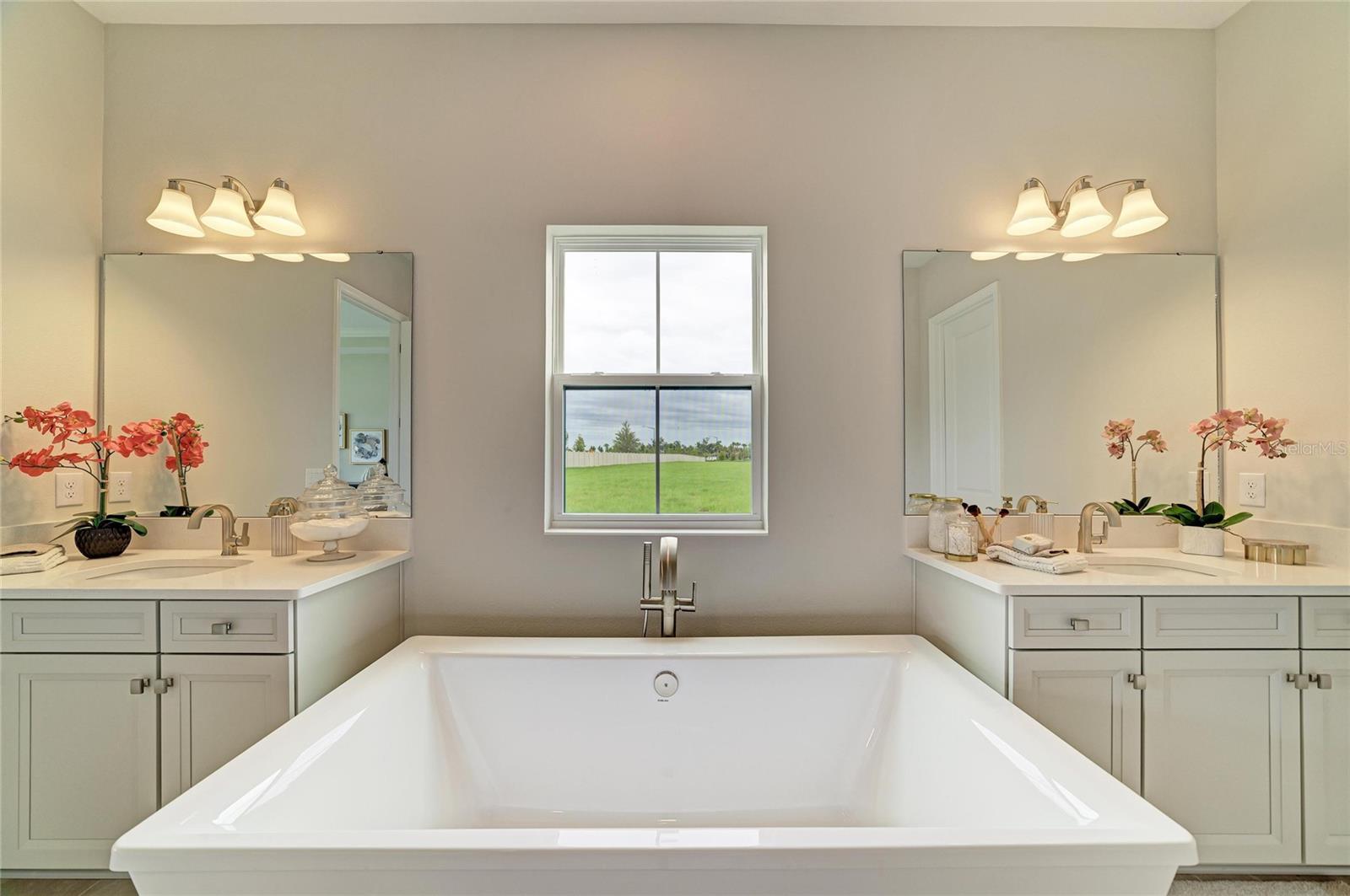 10858 Spring Sapling Cir Property Photo 8