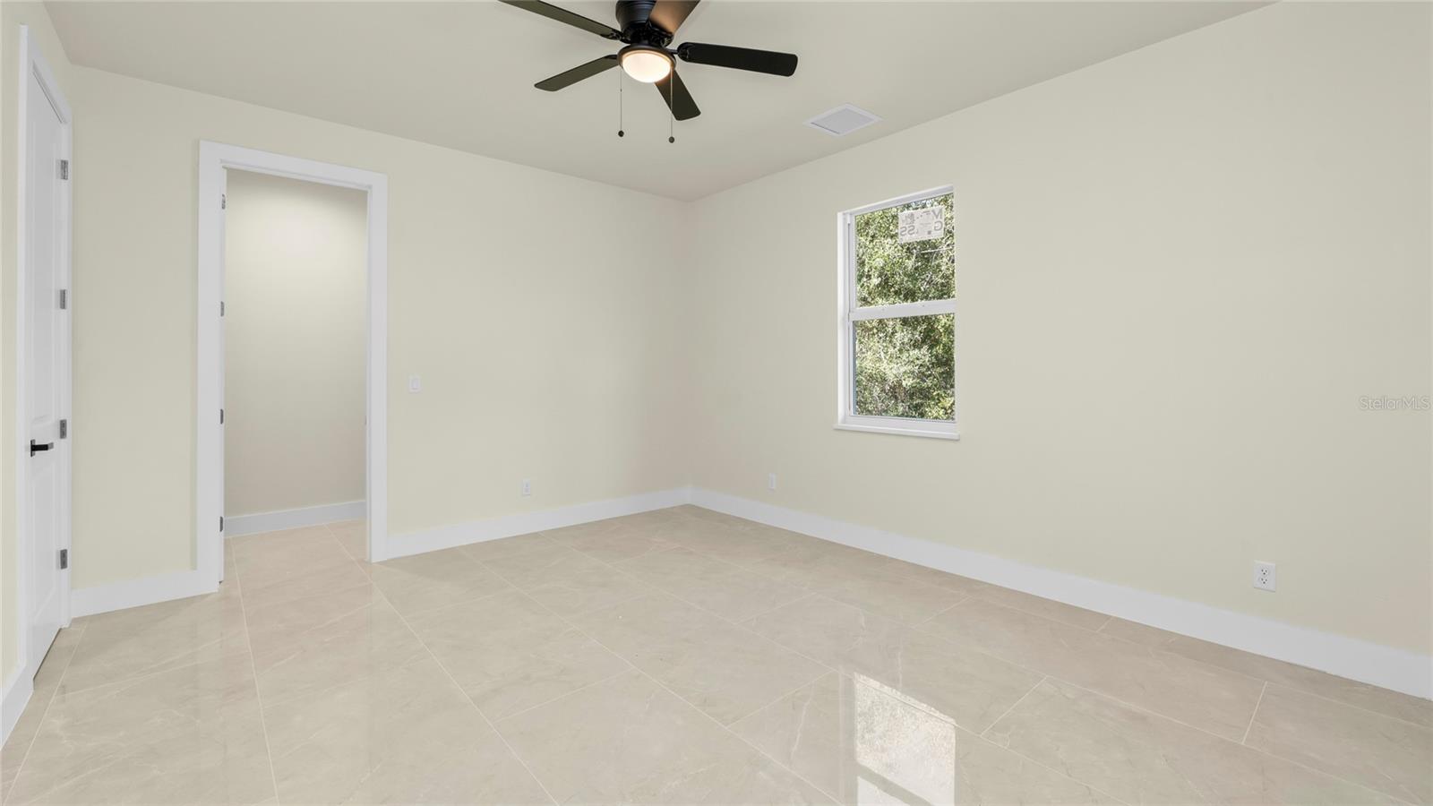 1359 Sulstone Dr Property Photo 12