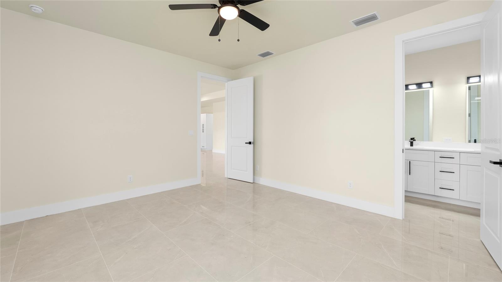 1359 Sulstone Dr Property Photo 21