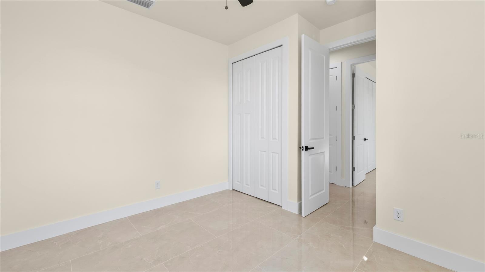1359 Sulstone Dr Property Photo 23