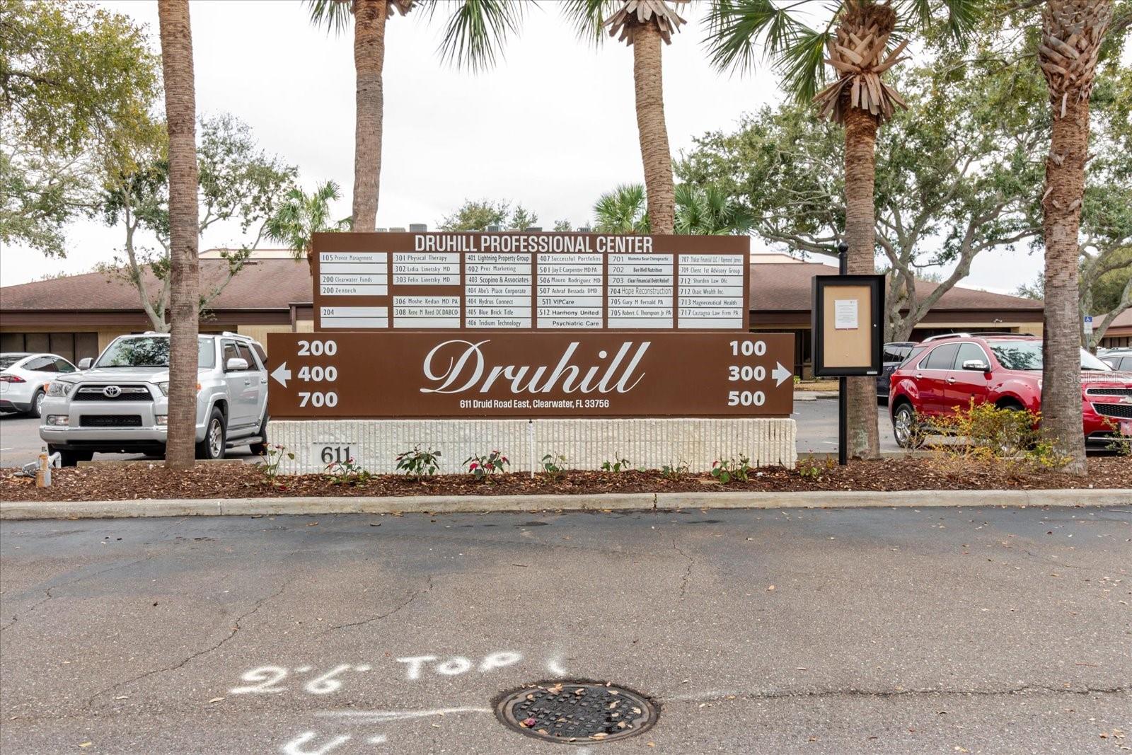 611 Druid Rd E #707 & 708 Property Photo 2
