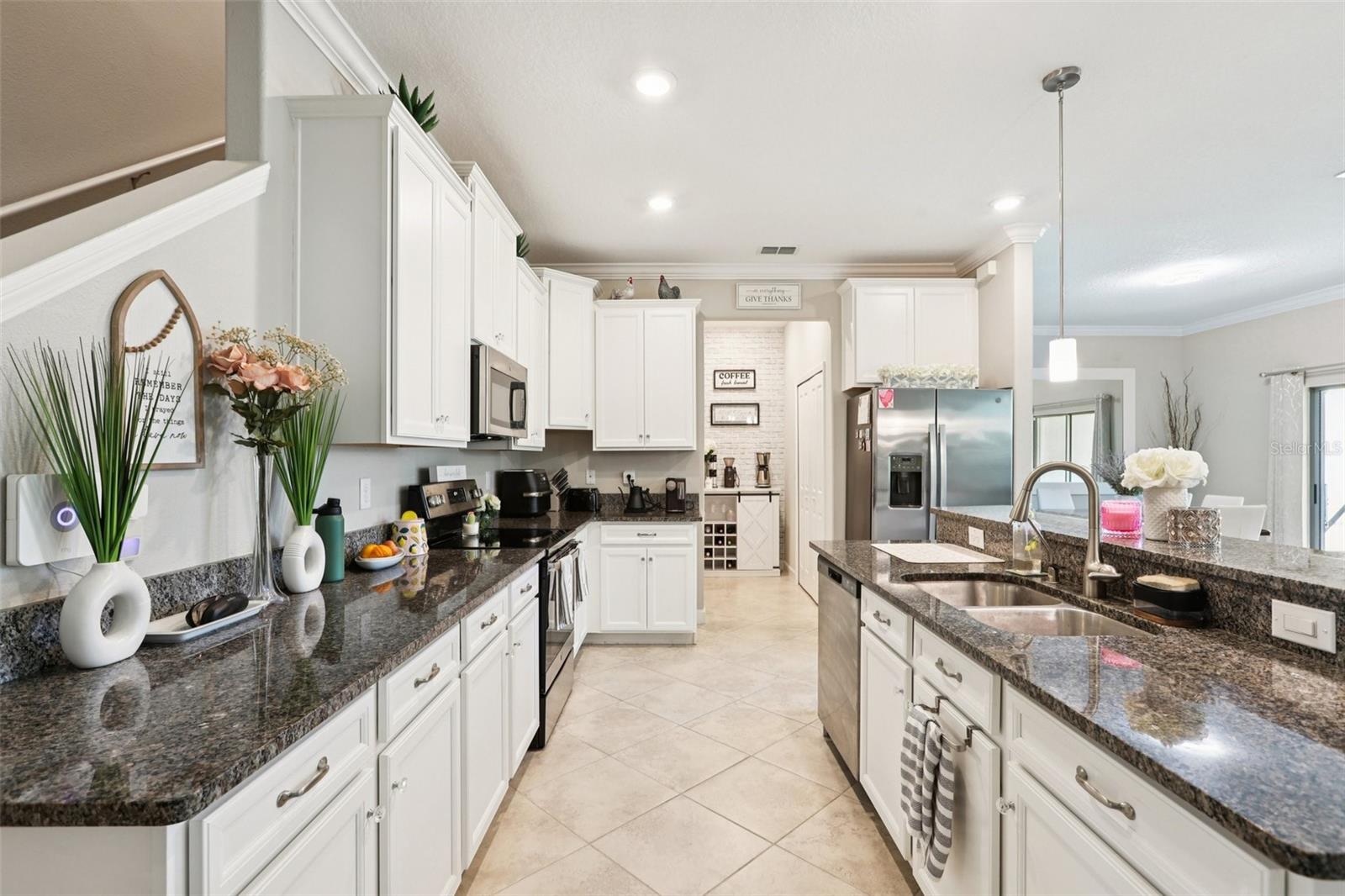 1306 White Fox Run Property Photo 8