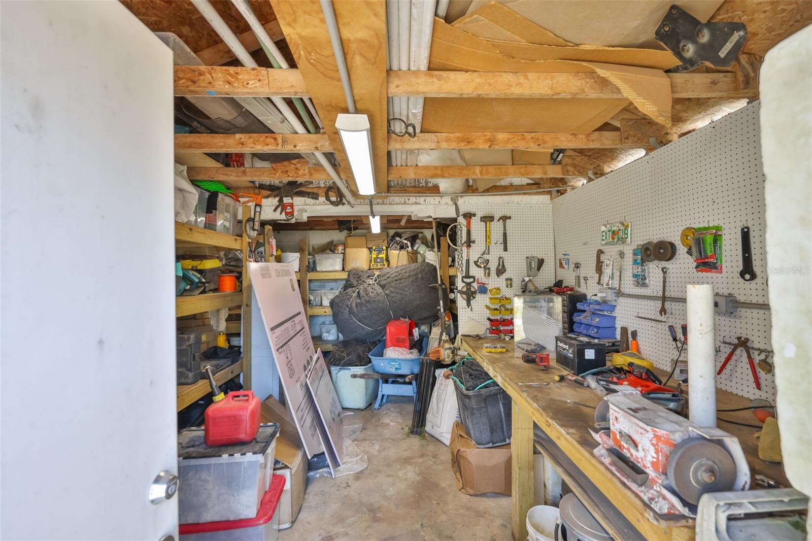 20112 Hobbs Rd Property Photo 15