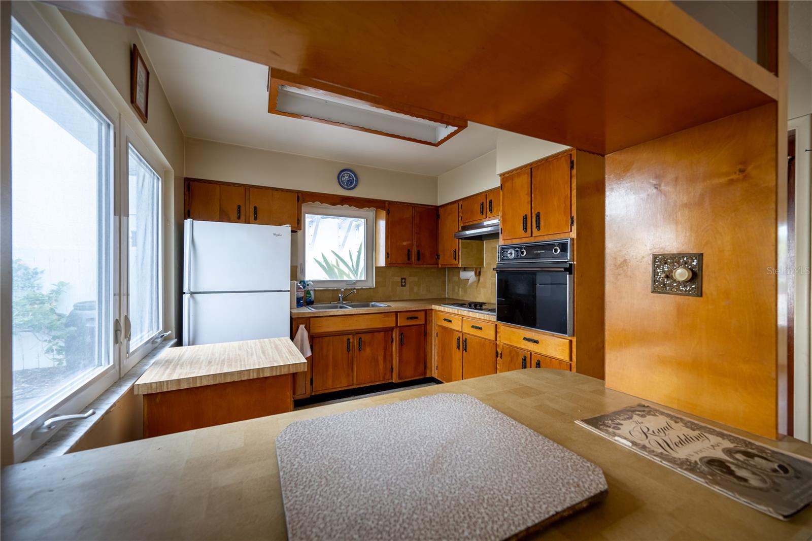 1425 Corey Way S Property Photo 18