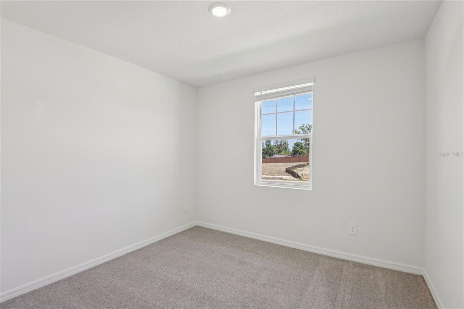12581 Homeland Dr Property Photo 16