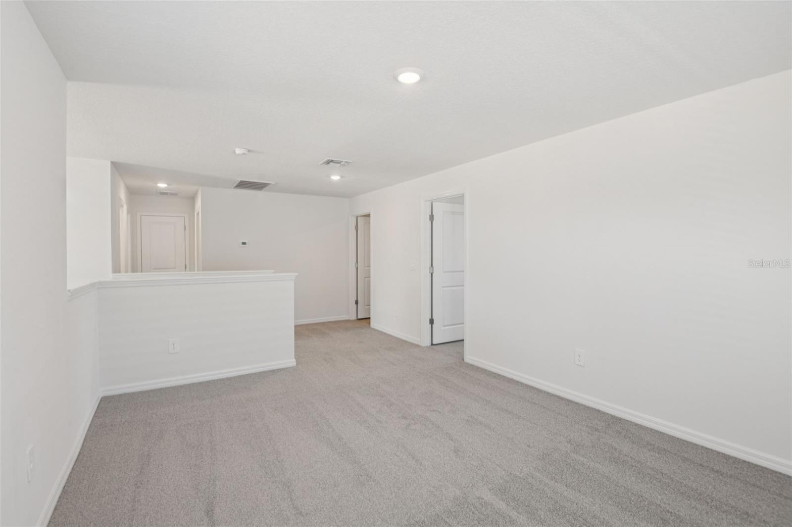 12581 Homeland Dr Property Photo 22