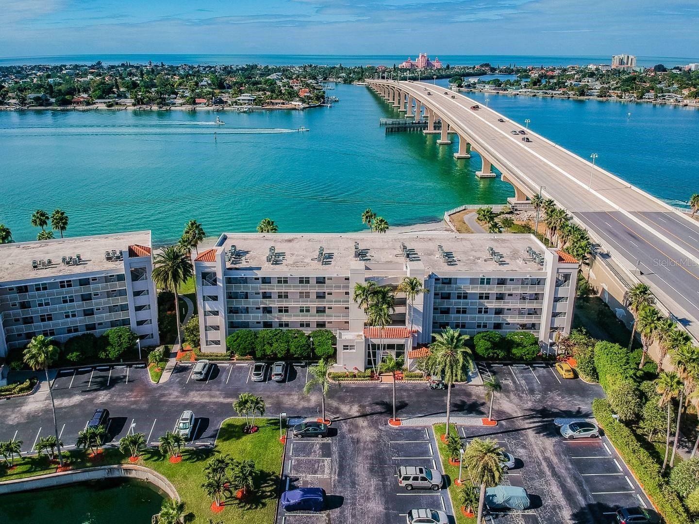 5701 Bahia Del Mar Cir #403 Property Photo 20