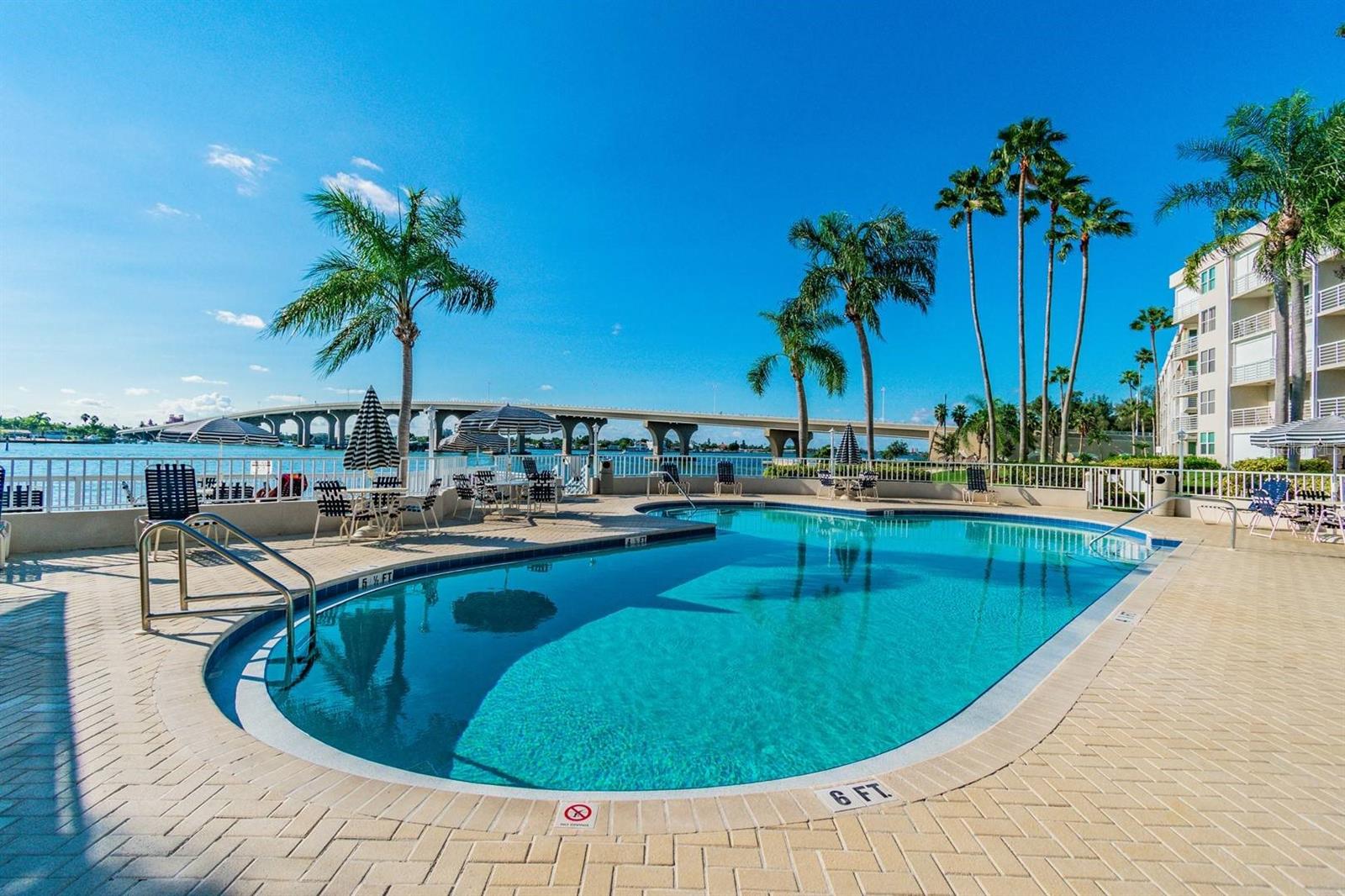 5701 Bahia Del Mar Cir #403 Property Photo 22