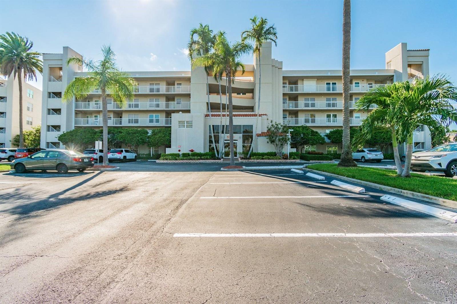5701 Bahia Del Mar Cir #403 Property Photo 28