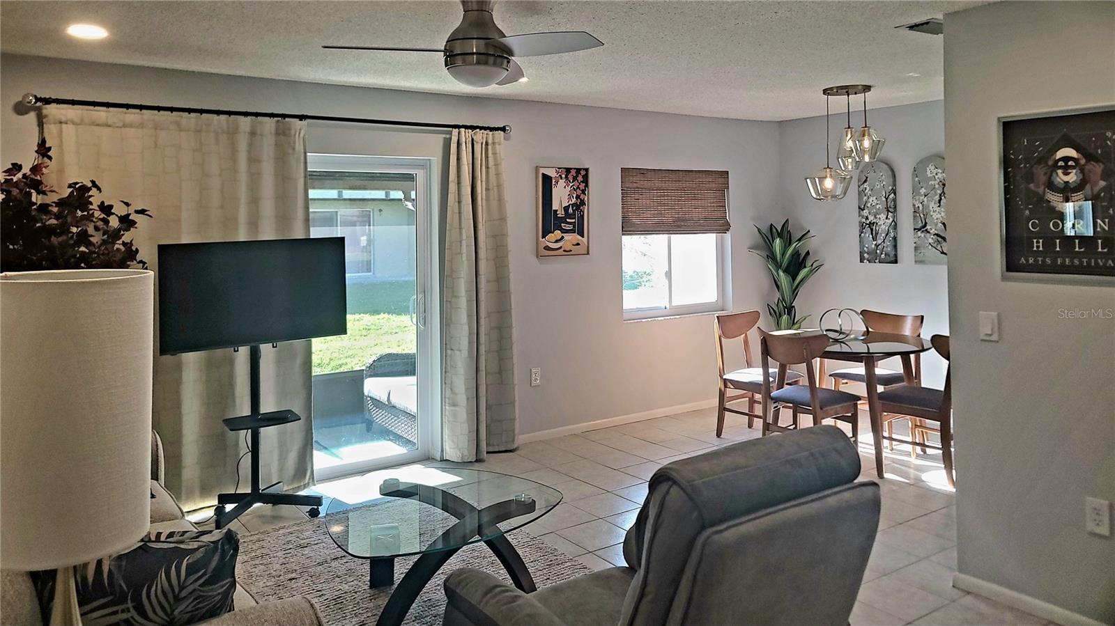 4215 East Bay Dr #1508b Property Photo 8