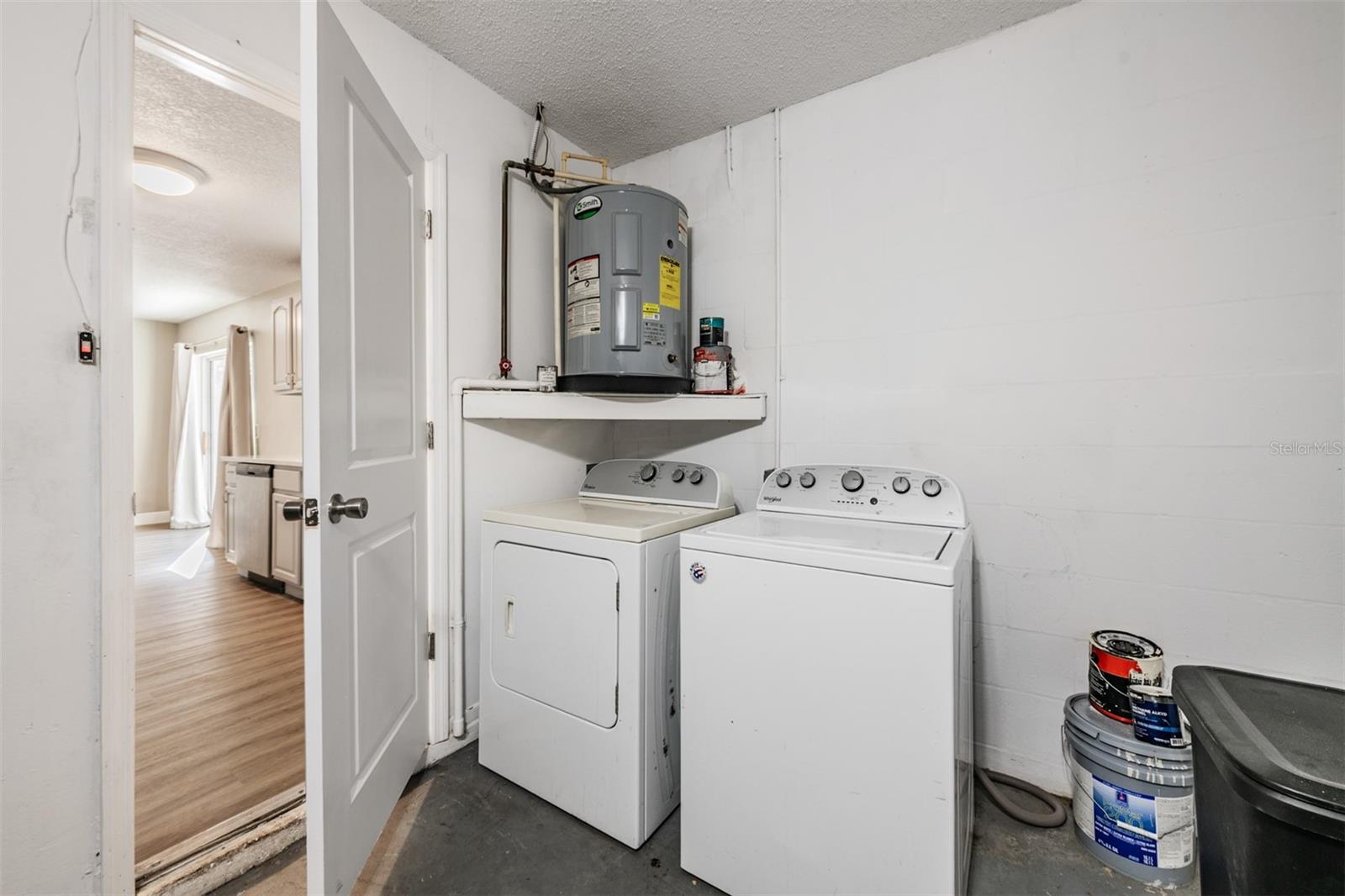 12044 Elgin Blvd Property Photo 14