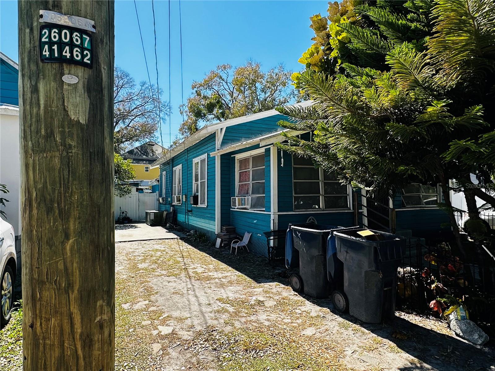 2415 Marconi St Property Photo 2