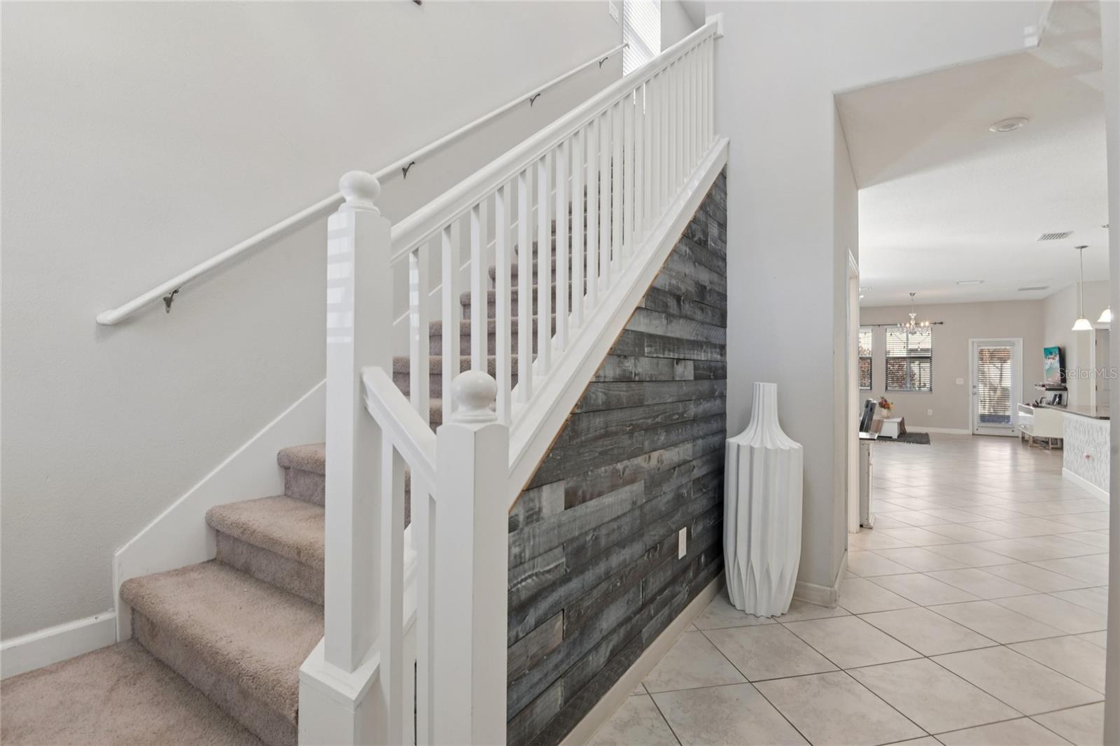 1537 Tallulah Ter Property Photo 3