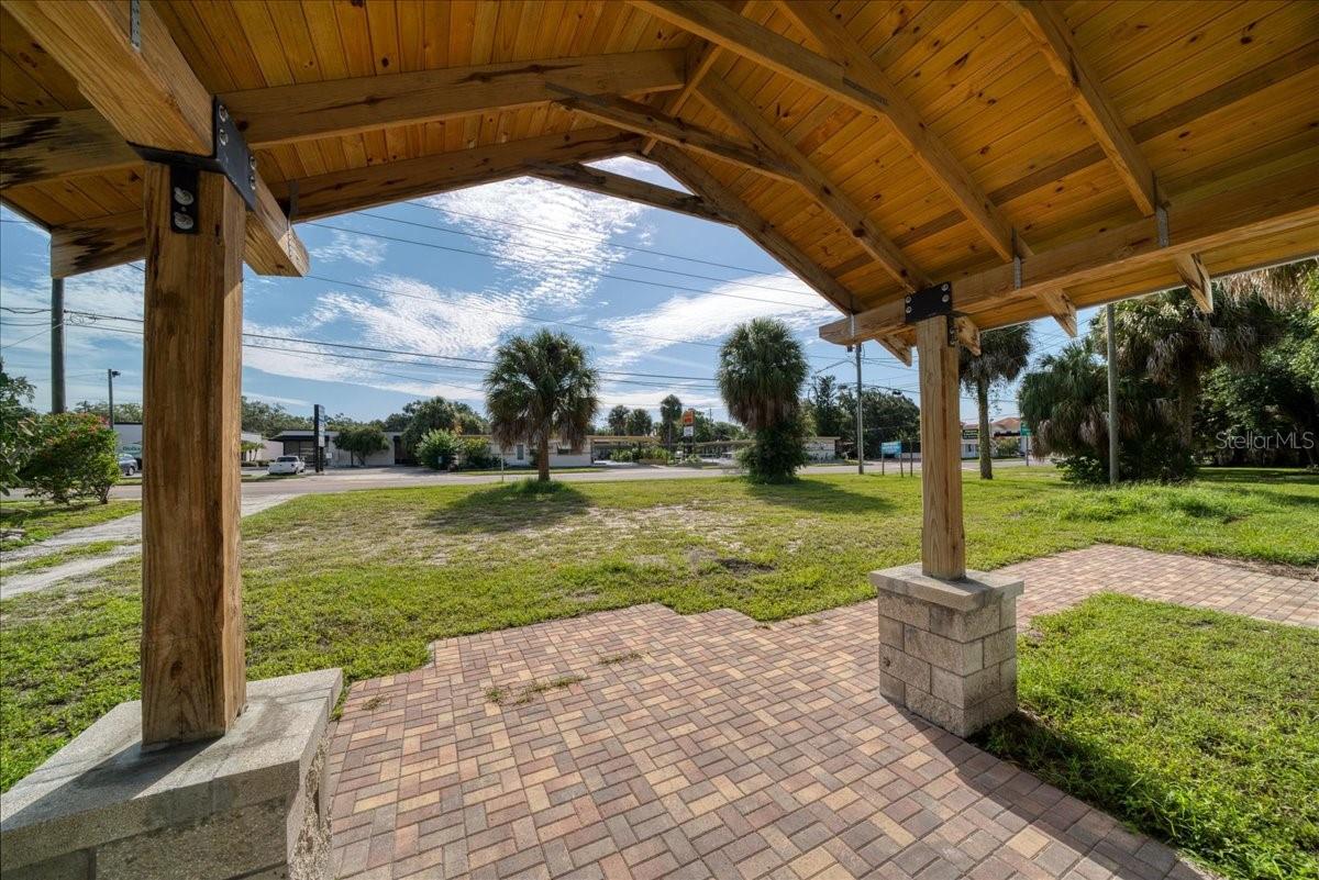 1040 Broadway Property Photo 10