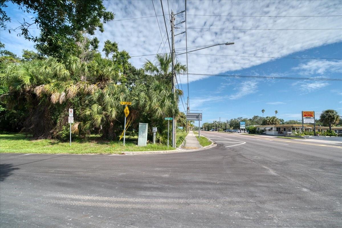 1040 Broadway Property Photo 23