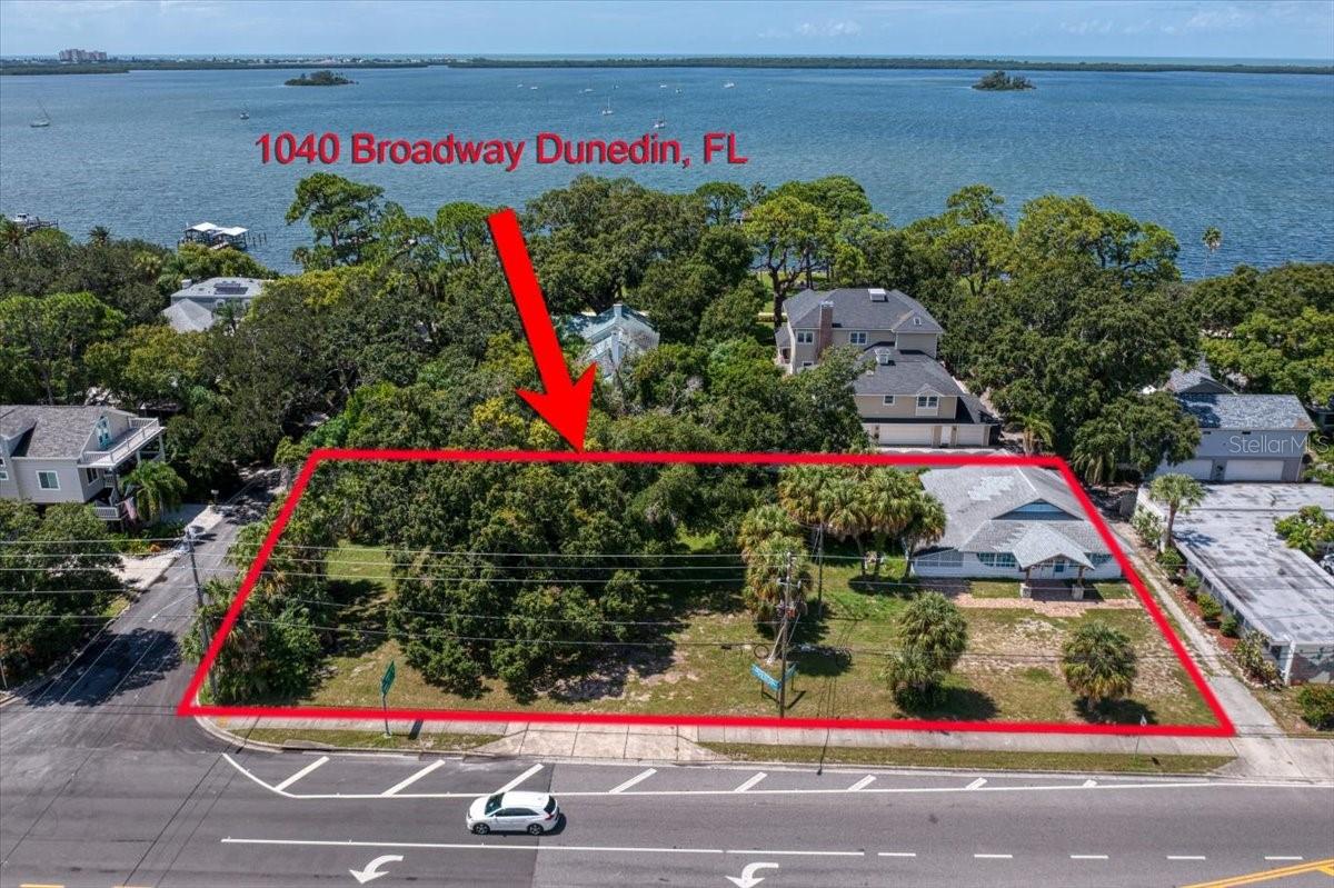 1040 BROADWAY Property Photo 1