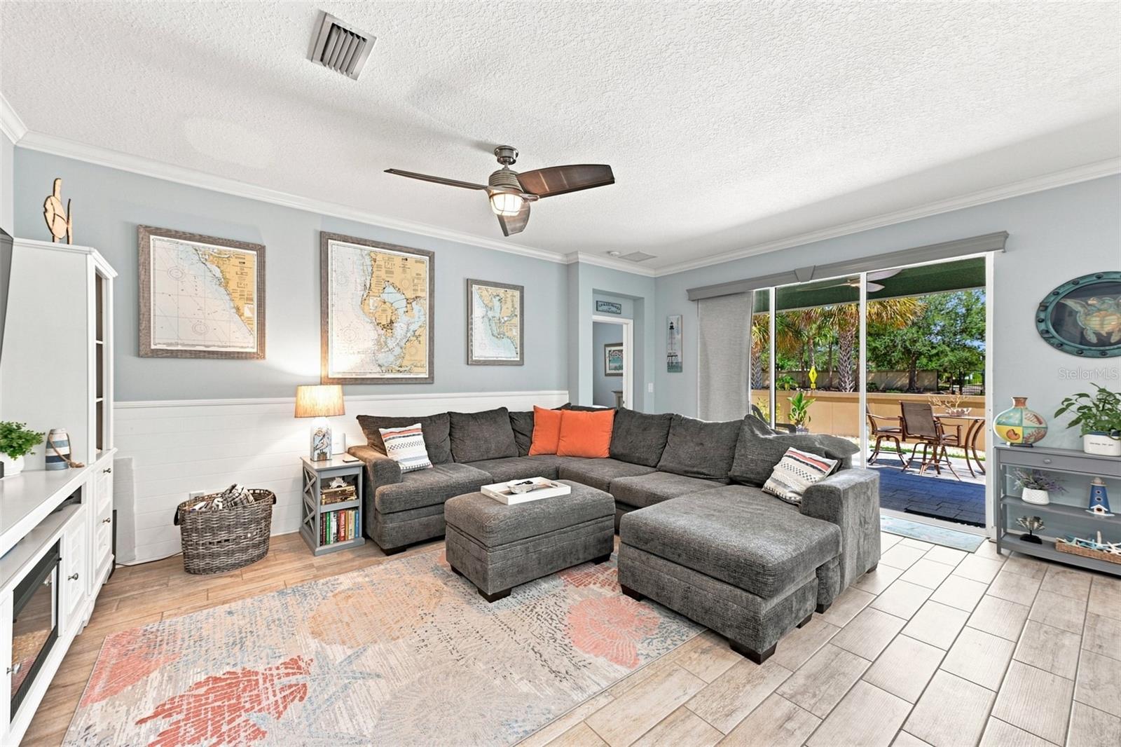 5227 Admiral Pointe Dr Property Photo 8