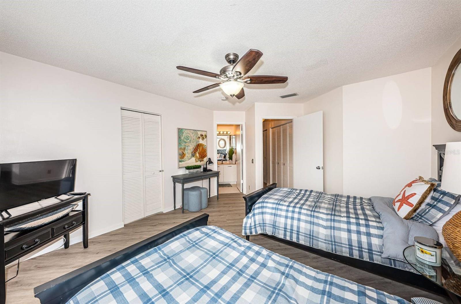 6141 Bahia Del Mar Blvd #229 Property Photo 17