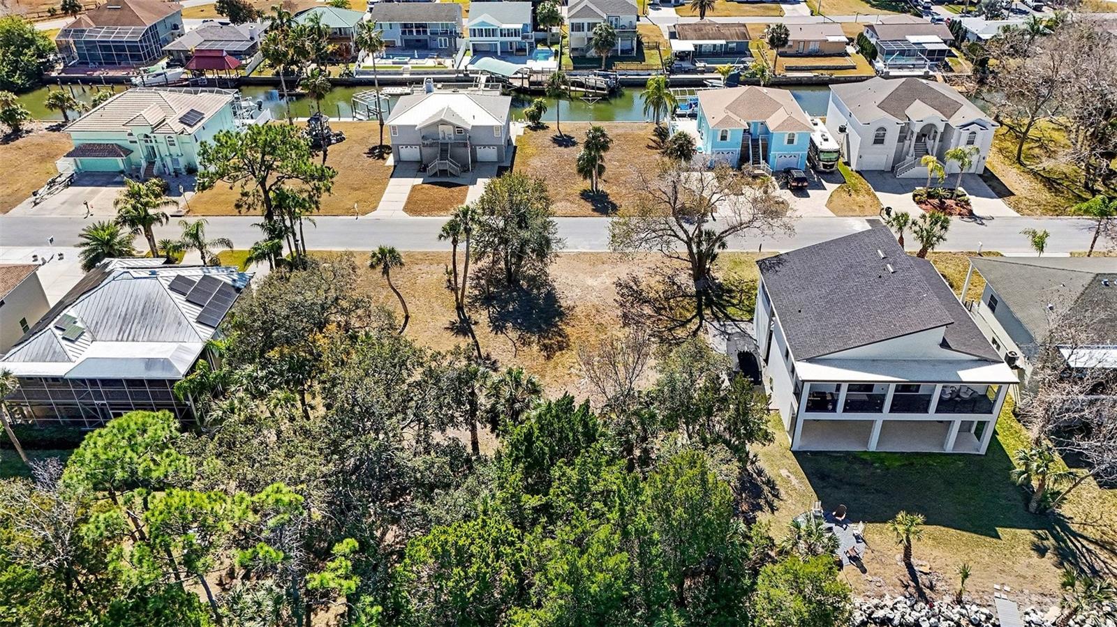 7657 Gulf Way Property Photo 1