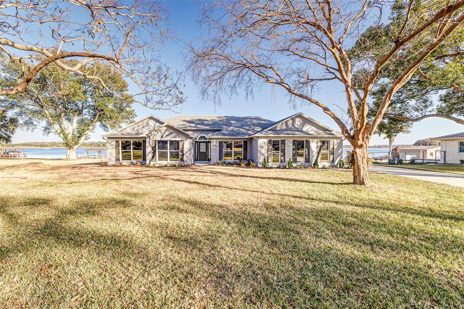 411 Edgewater Dr Property Photo 42