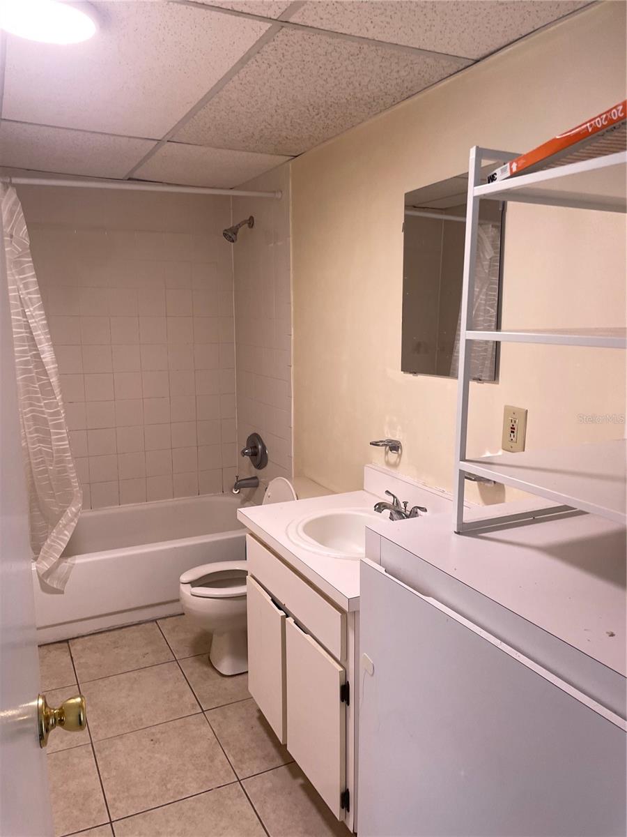 111 S Newport Ave #18 Property Photo 10