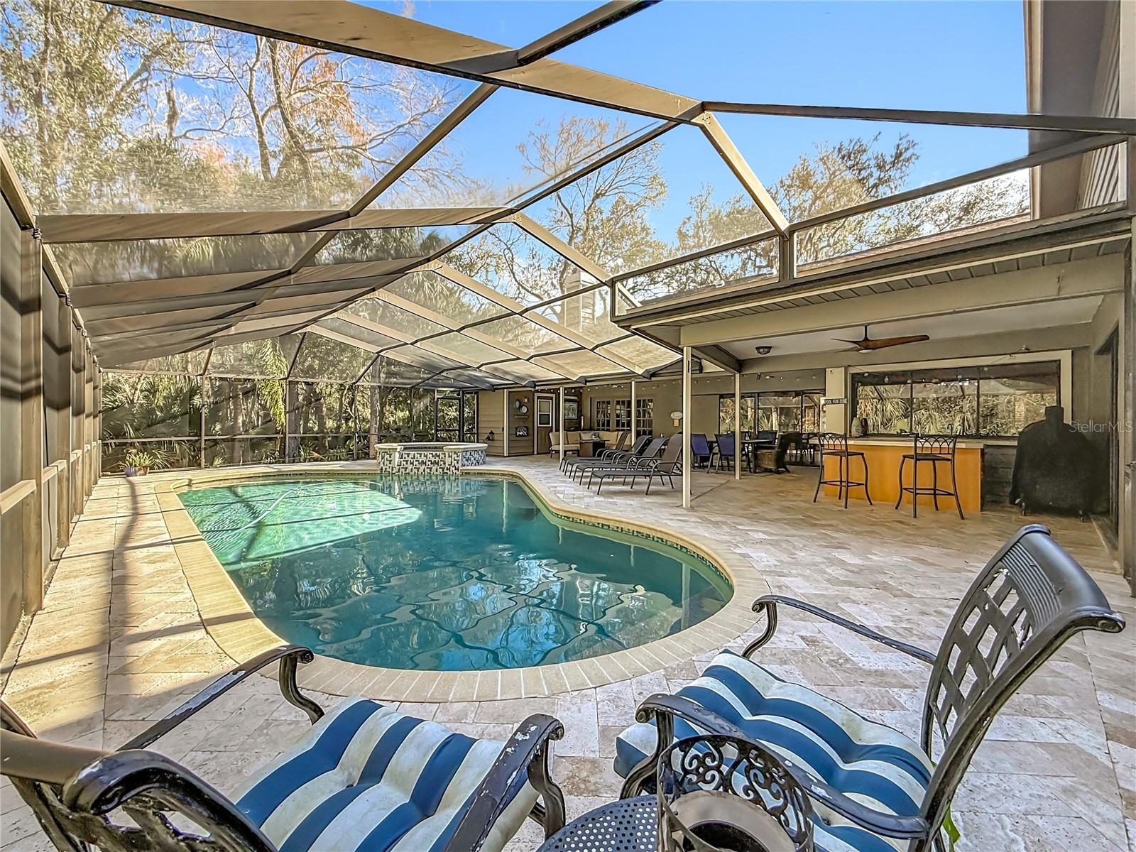50 WILLOWOOD LN