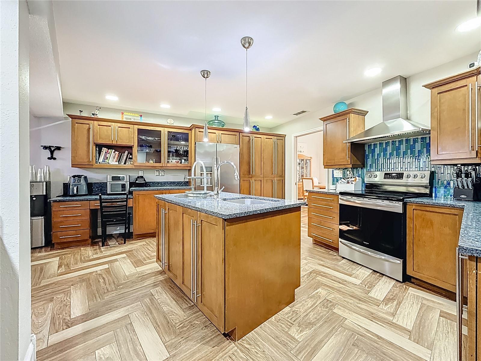 50 Willowood Ln Property Photo 10
